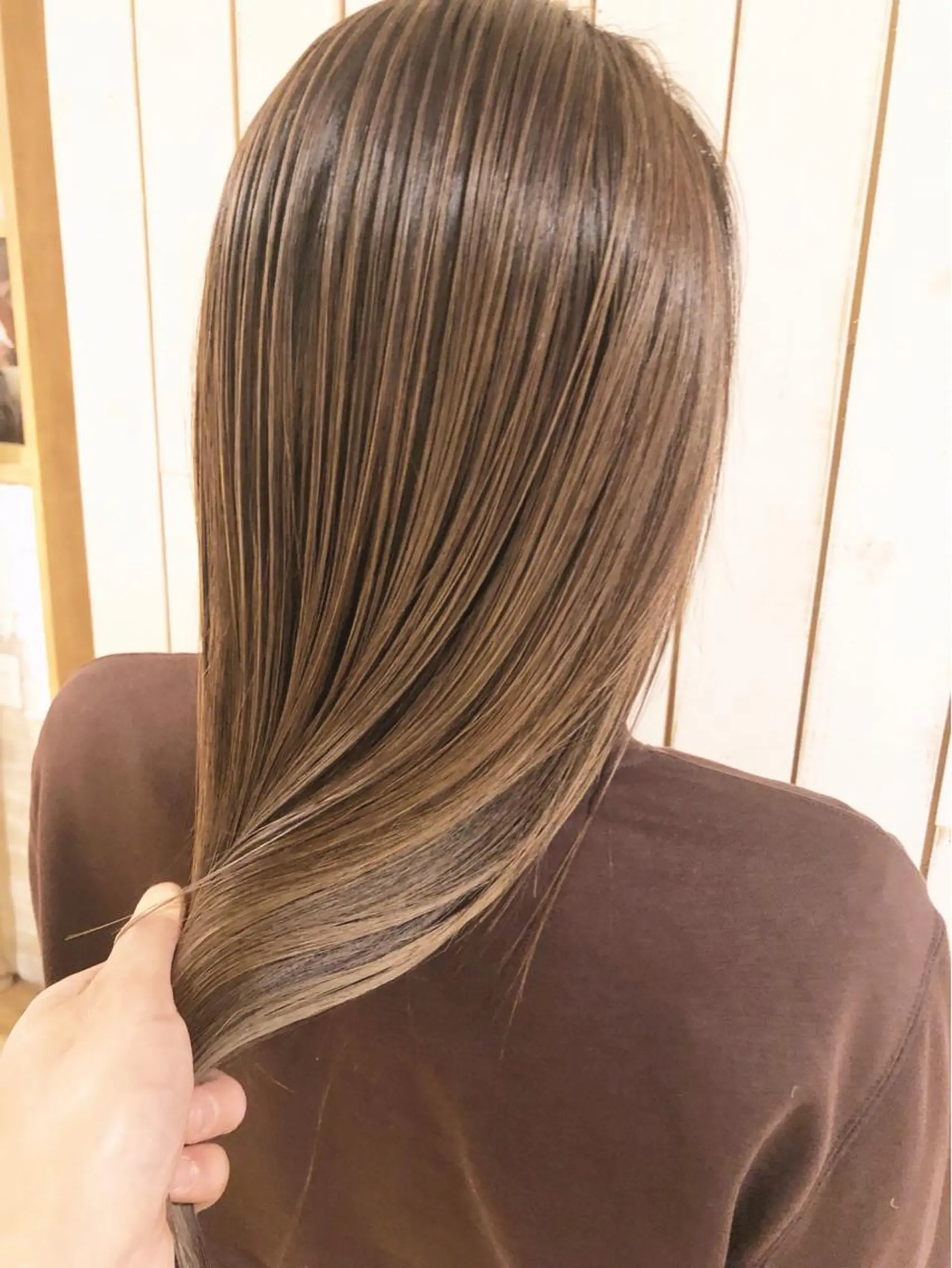 ロング Noe心斎橋所属・Noe心斎橋 堀田 朋宏のヘアスタイル