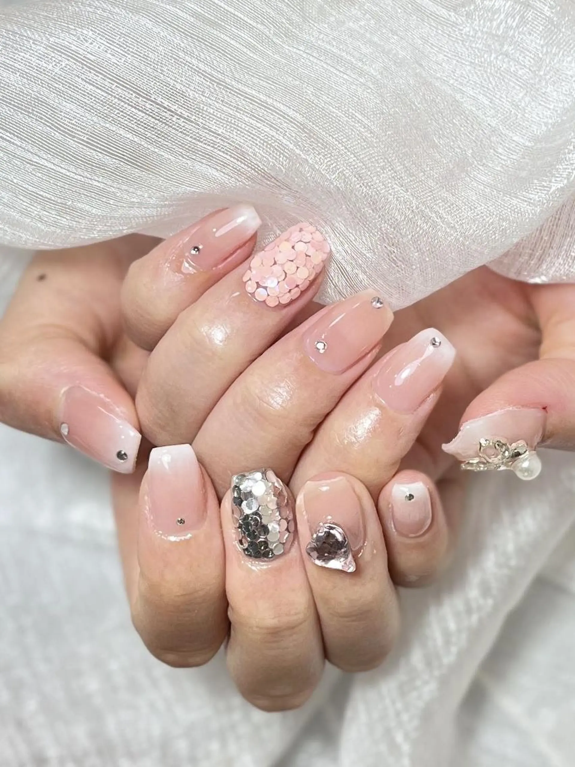 ネイル ハンドネイル ハンドケア DEMAIN- 🌹のネイルデザイン