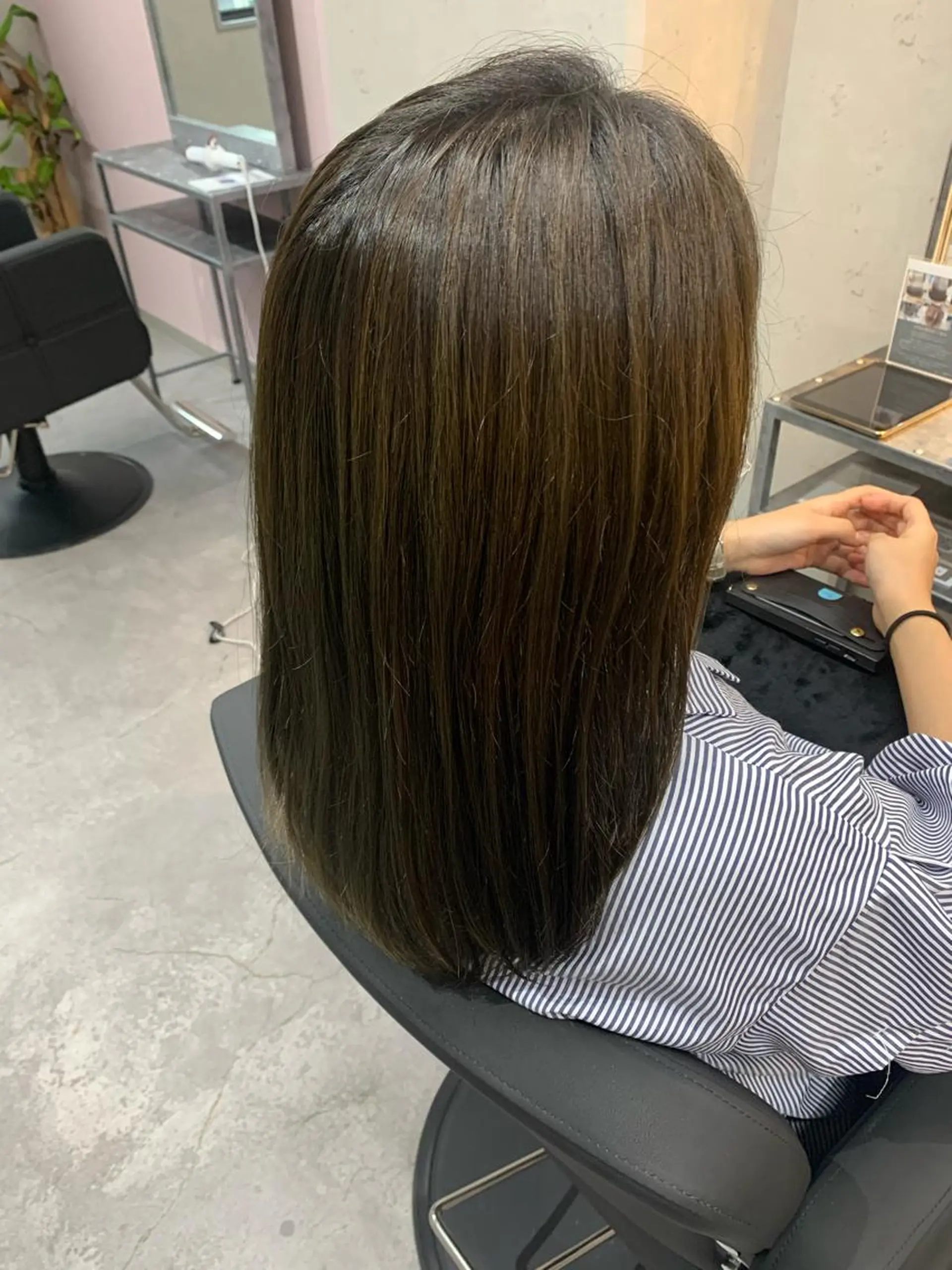 セミロング 1日1名様限定価格 /髪質改善中山のヘアスタイル