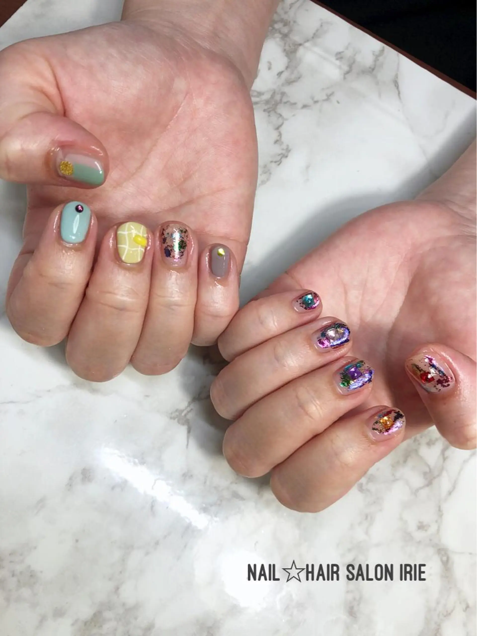ネイル Hair salon Irie所属・與儀 知佳のネイルデザイン