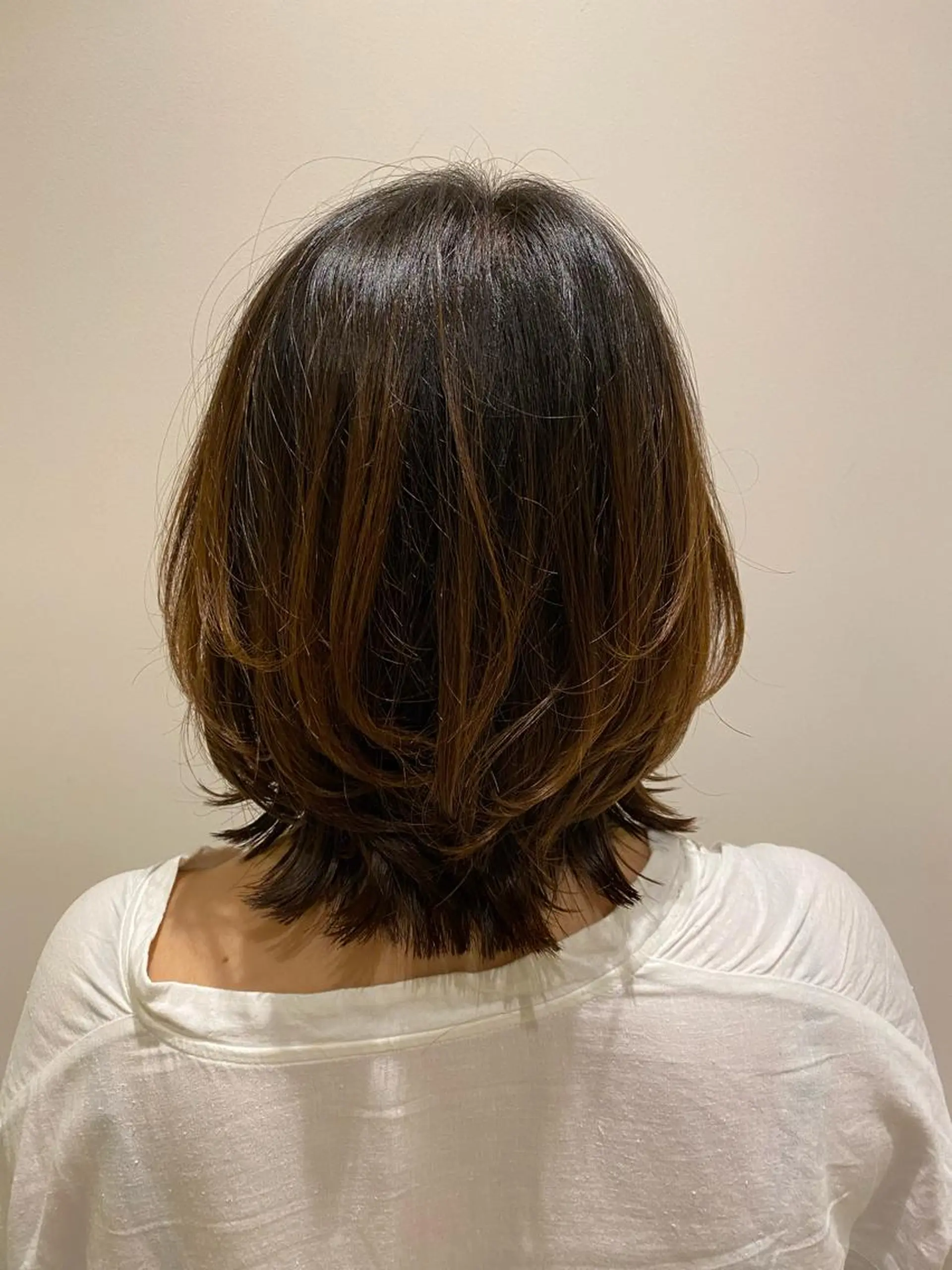 ミディアム くびれヘア カット ヘッドスパ 艶髪🌿美髪 大塚礼乃【西荻窪】のヘアスタイル