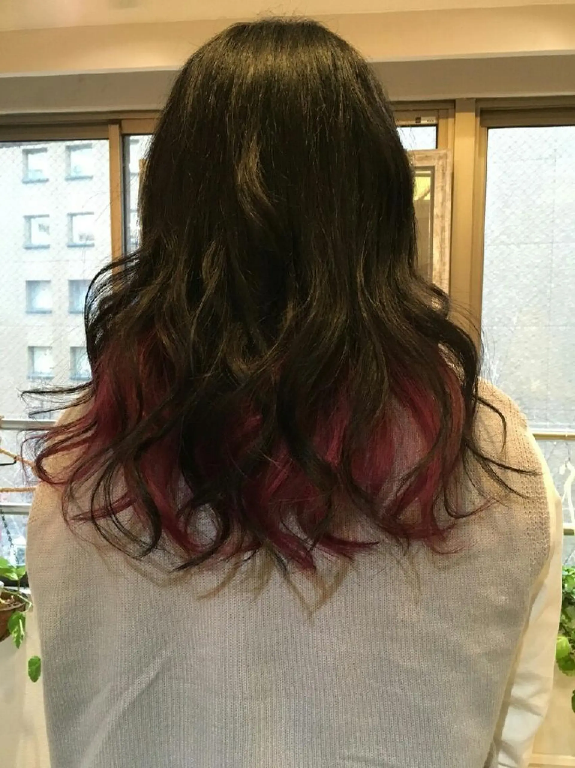 セミロング ロング カラー SAI hairgardenのヘアスタイル