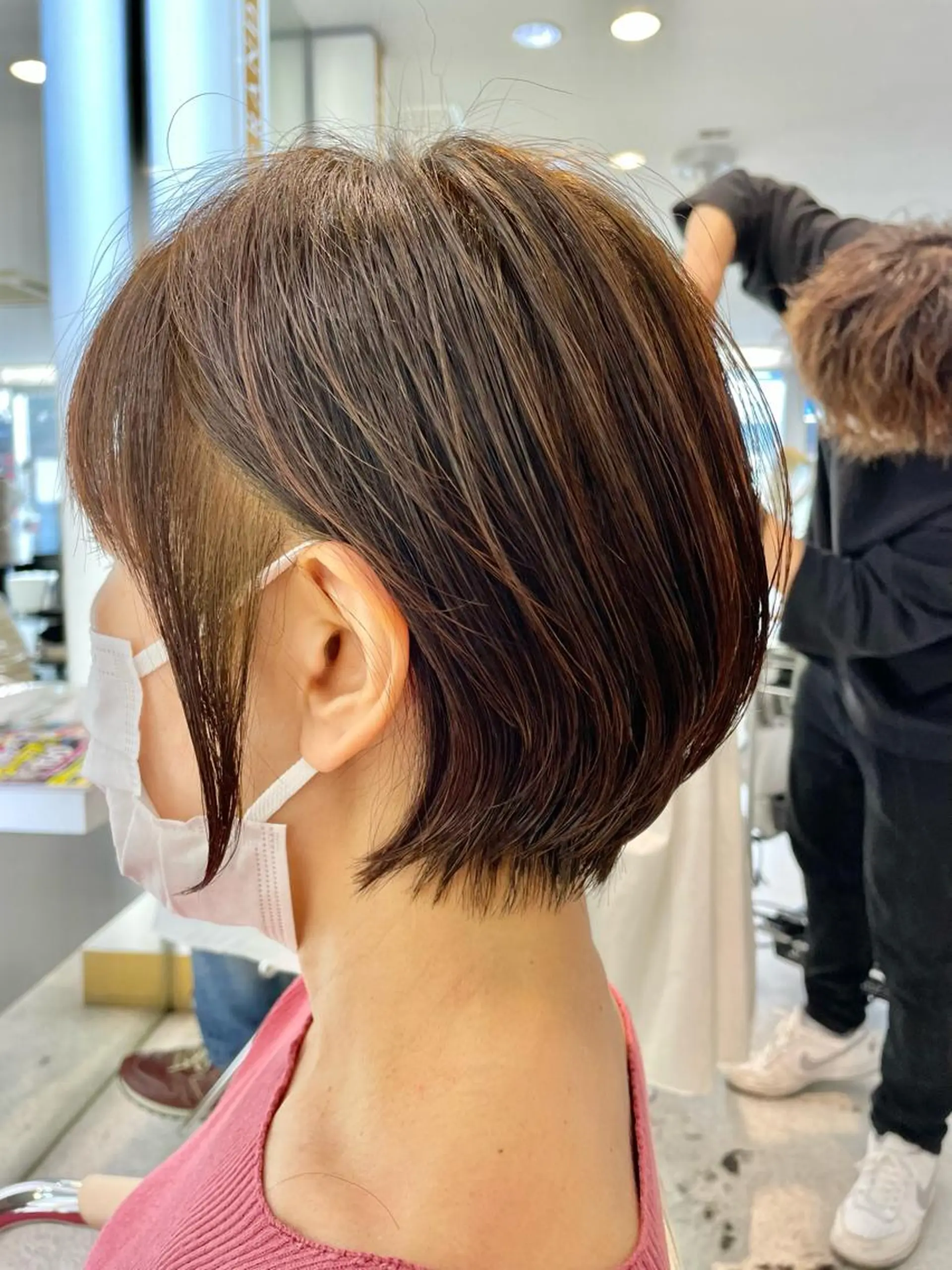 ショート Ms.CHARM【ミズチャーム】所属・韓国/レイヤーカット 顔周り/廣瀬達哉のヘアスタイル