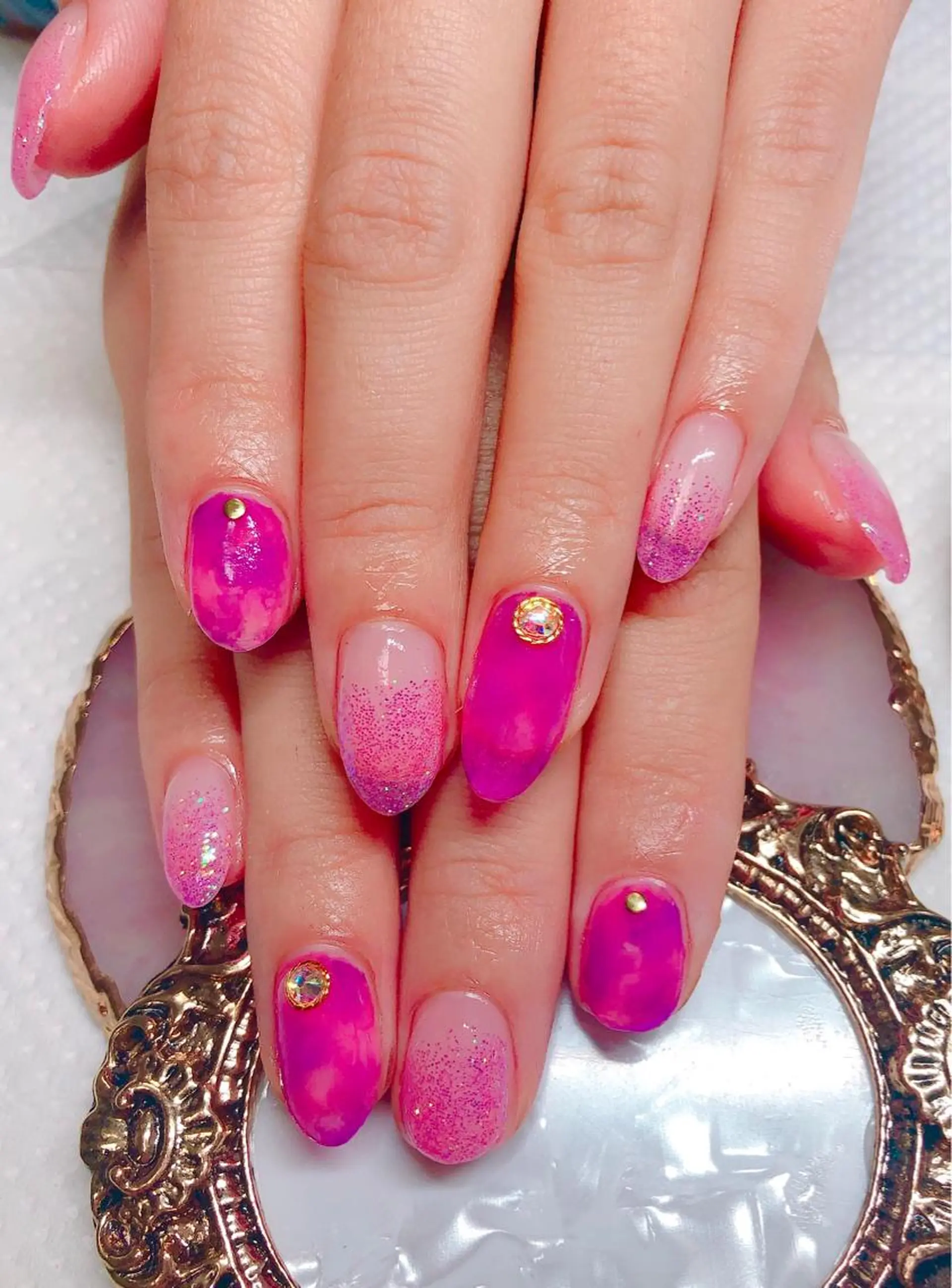 ネイル CROWN プライベートサロンのネイルデザイン