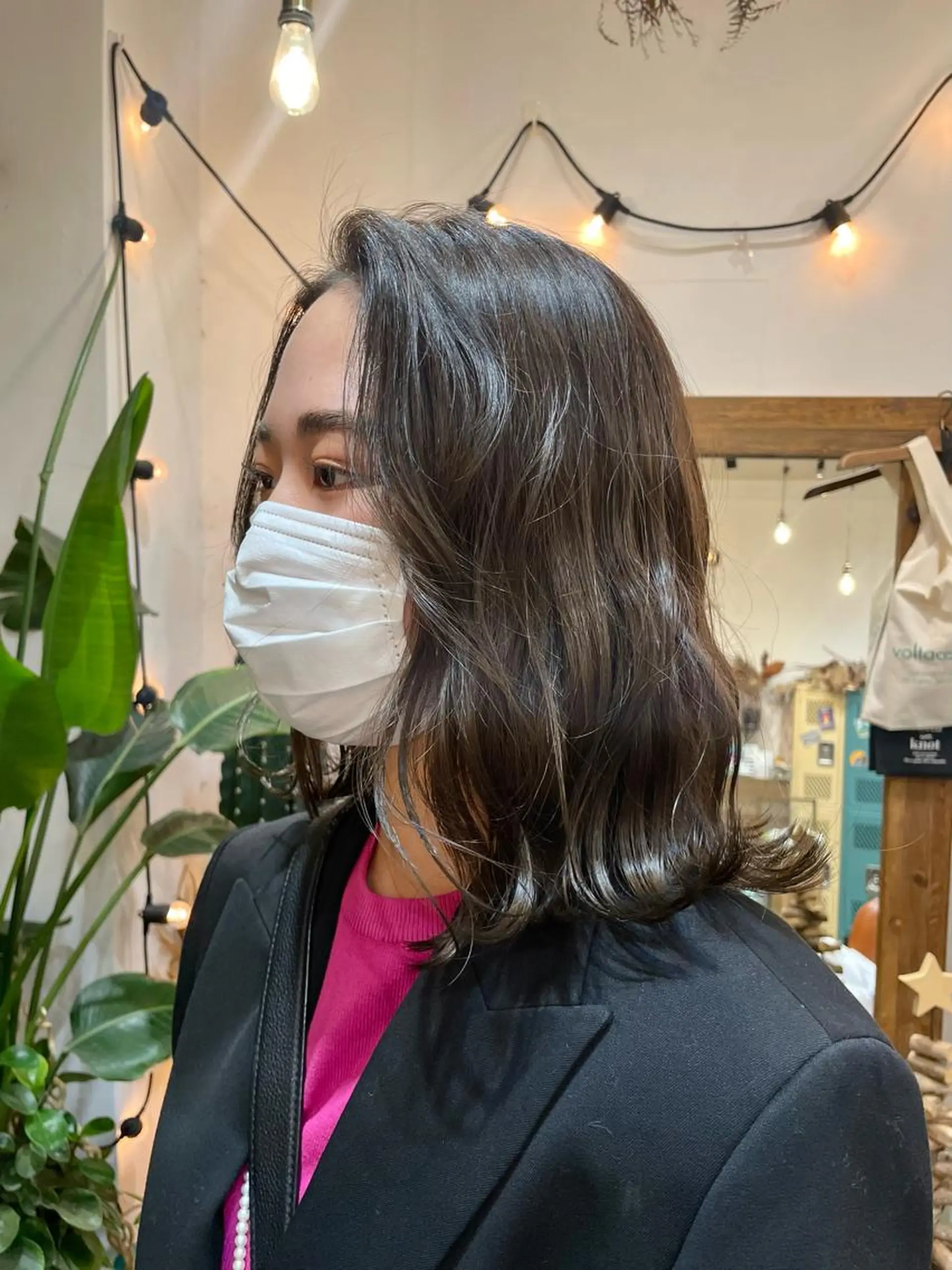 ミディアム ボブ ヘアカラー トリートメント 透明感カラー 🦋AYAのヘアスタイル