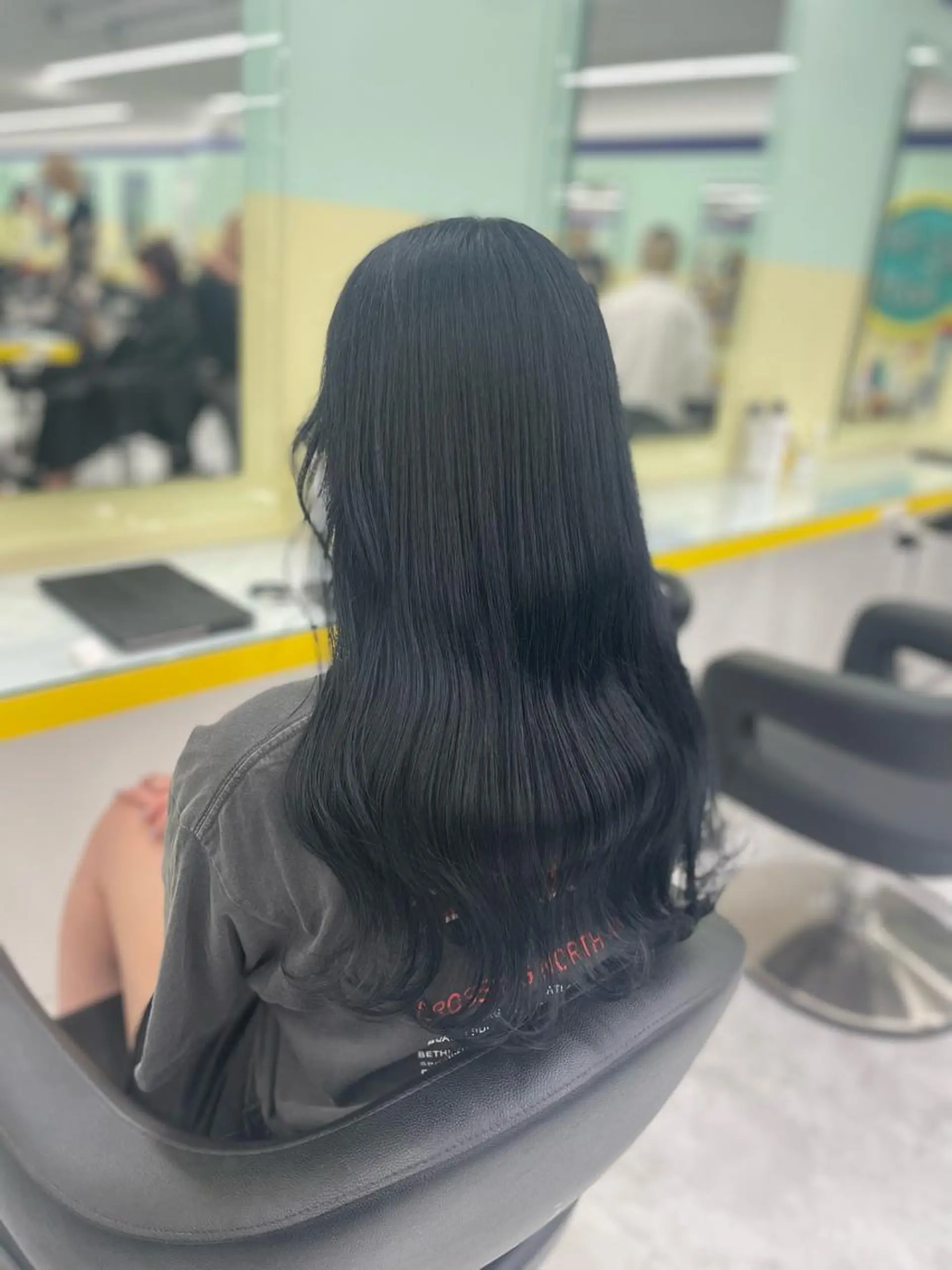 セミロング カラー ヘアアレンジ ヘアカラー トリートメント ヘッドスパ ヘアセット 【透明感×レイヤー】 🍃RIKU🍃のヘアスタイル