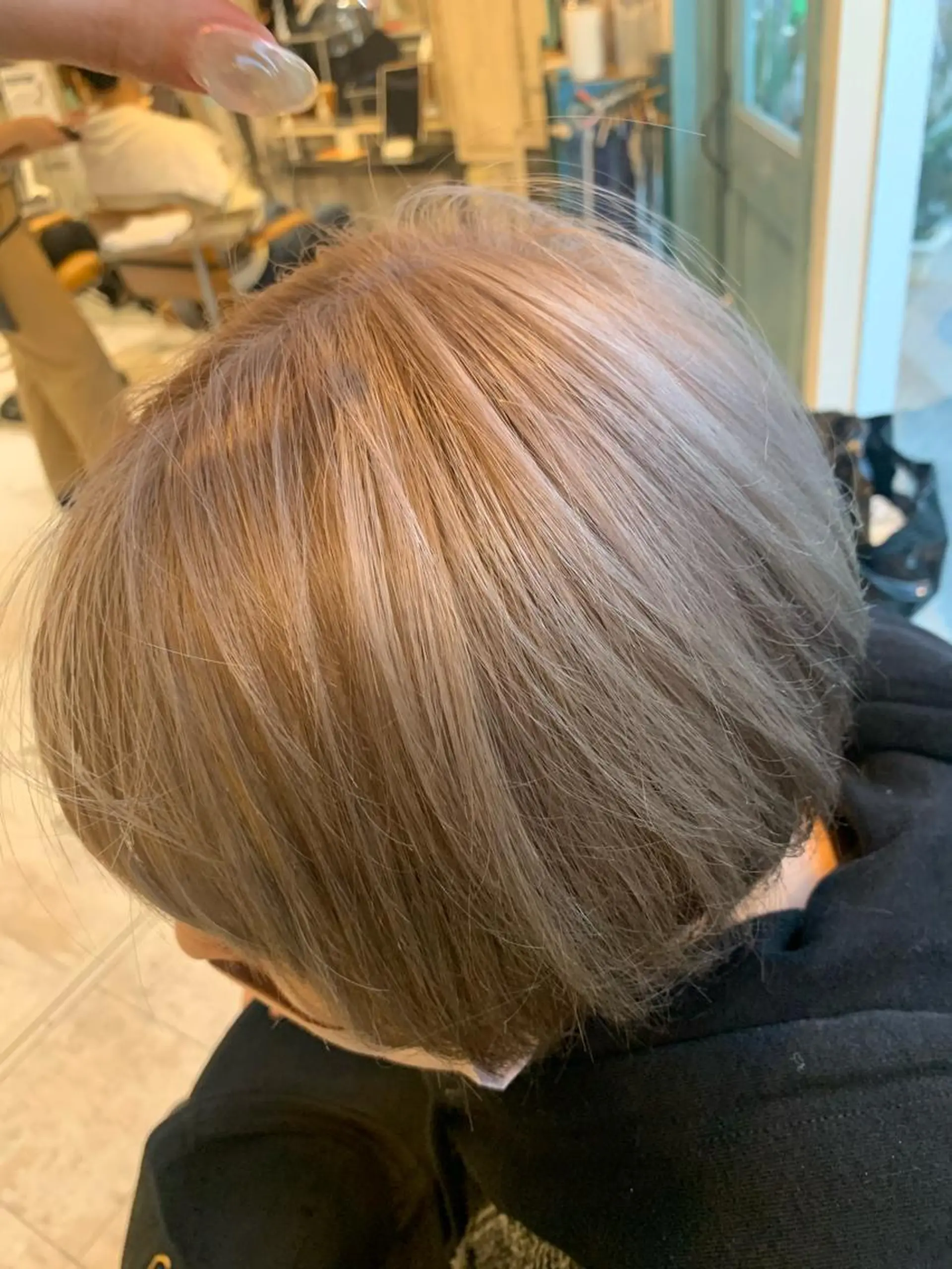 カラー ヤマダ サクラのヘアスタイル