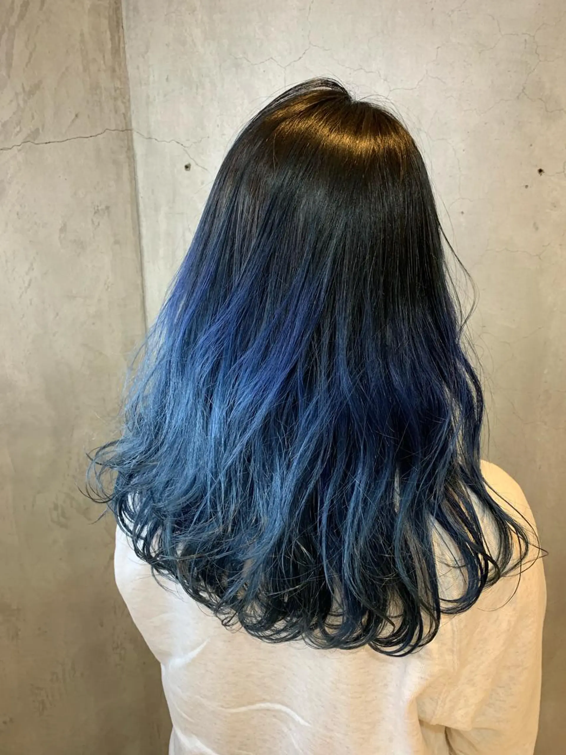 ロング カラー 🐝肥田 しょーと🐝のヘアスタイル