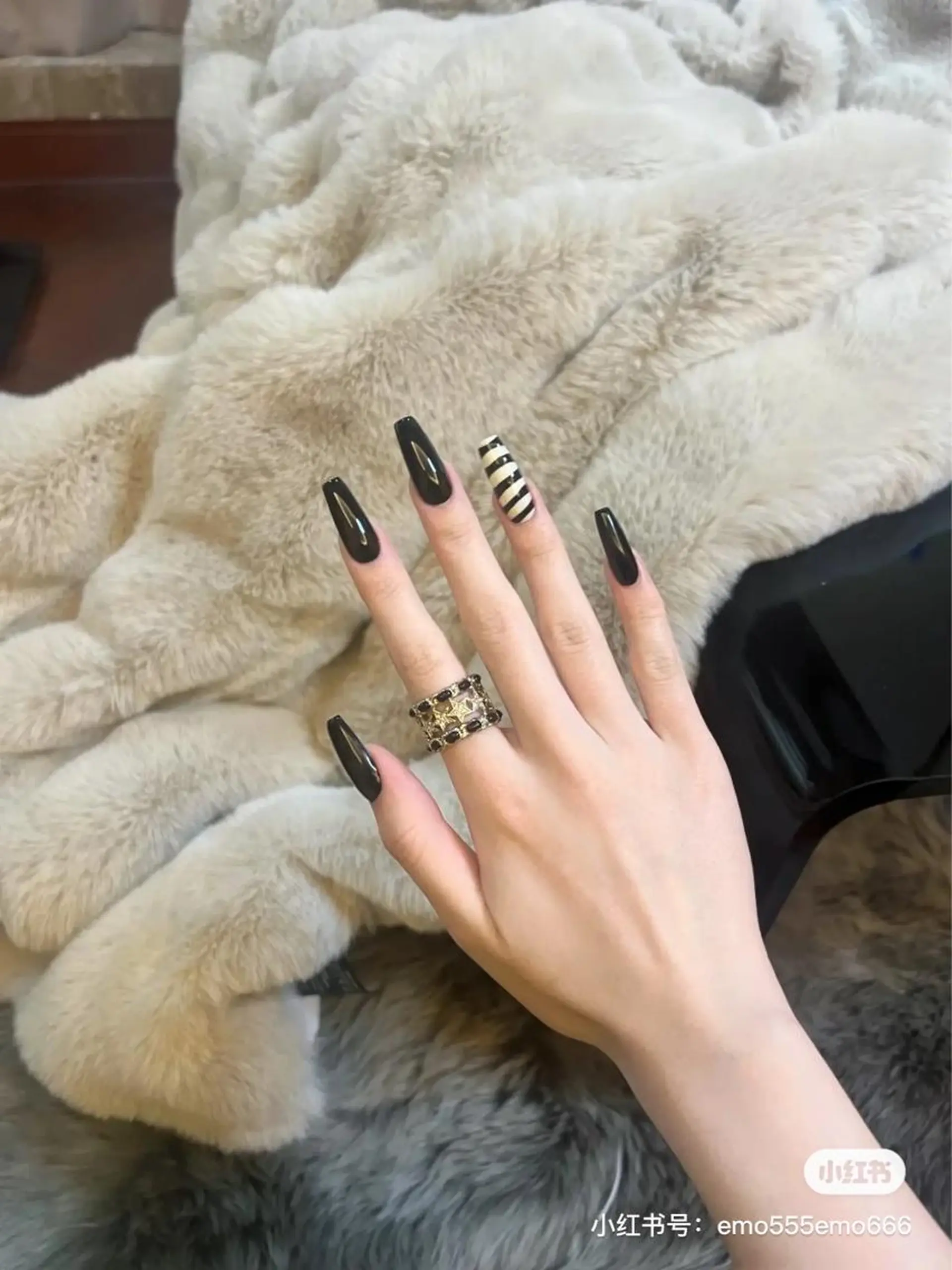 ネイル Hana  NAIL所属・新宿YISInail スカルプ専門店のネイルデザイン