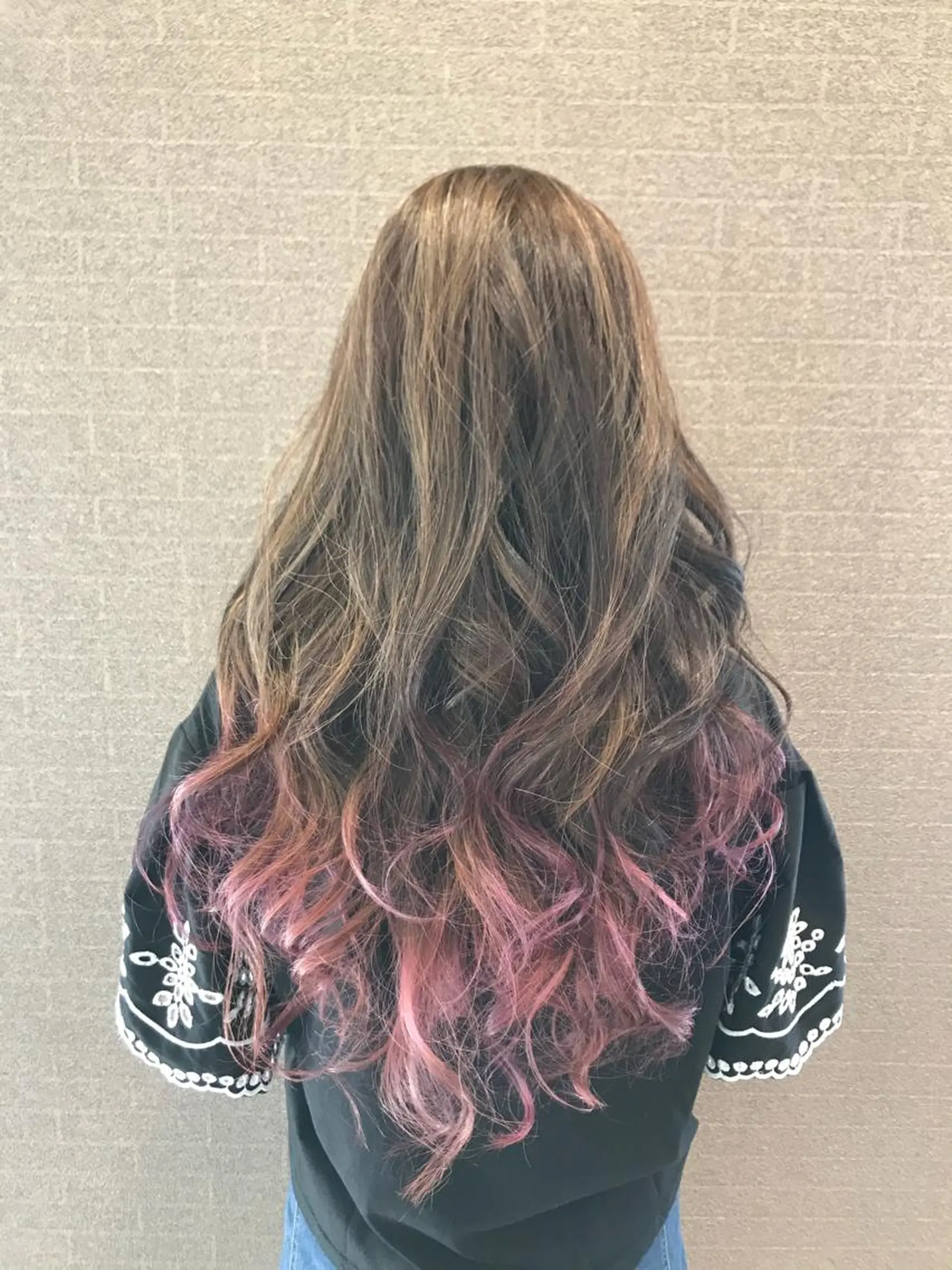 ロング カラー 土屋 貴章のヘアスタイル