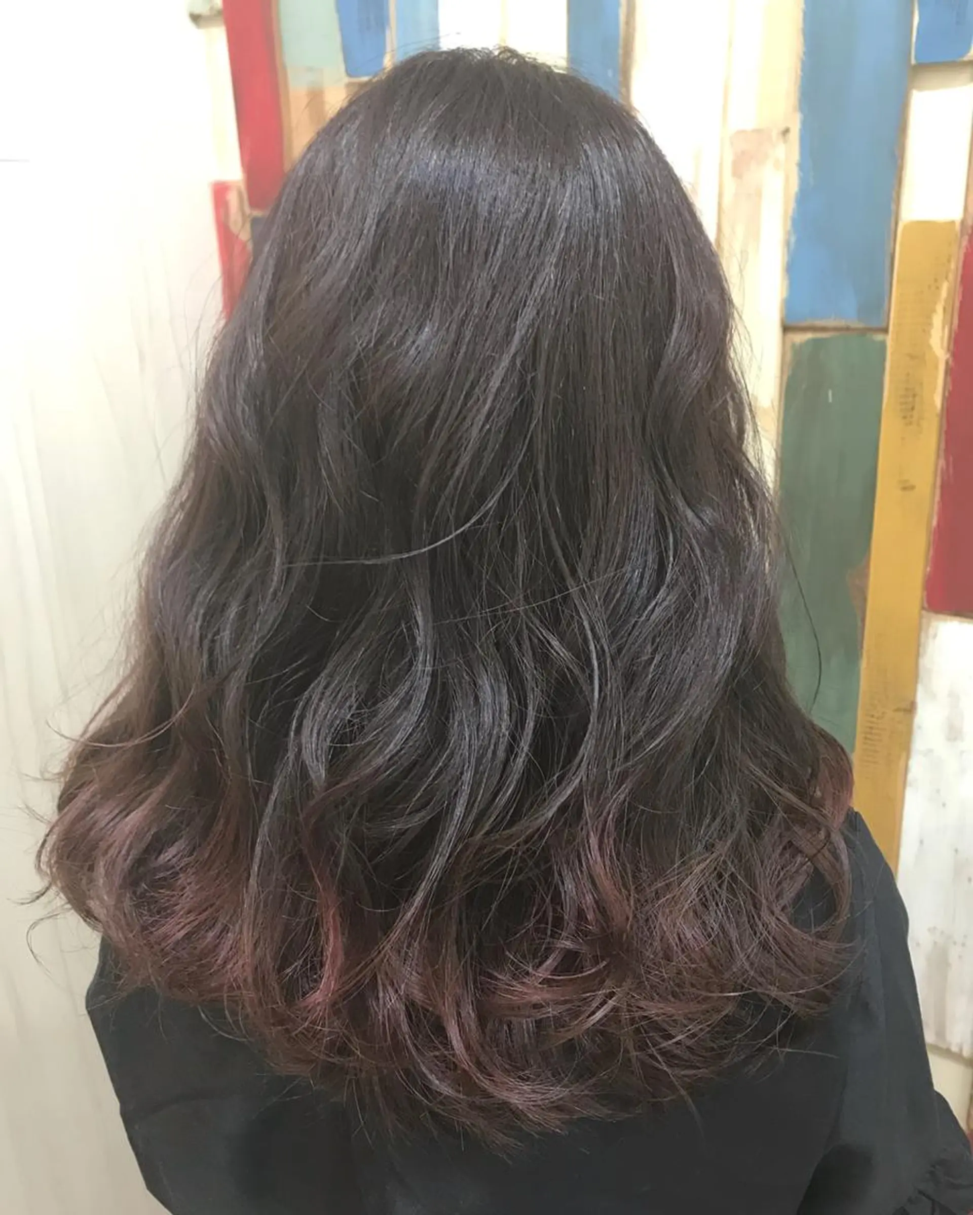 カラー ハイライトカラー 嶋村夏実🌼レイヤー 🌸白髪ぼかしのヘアスタイル