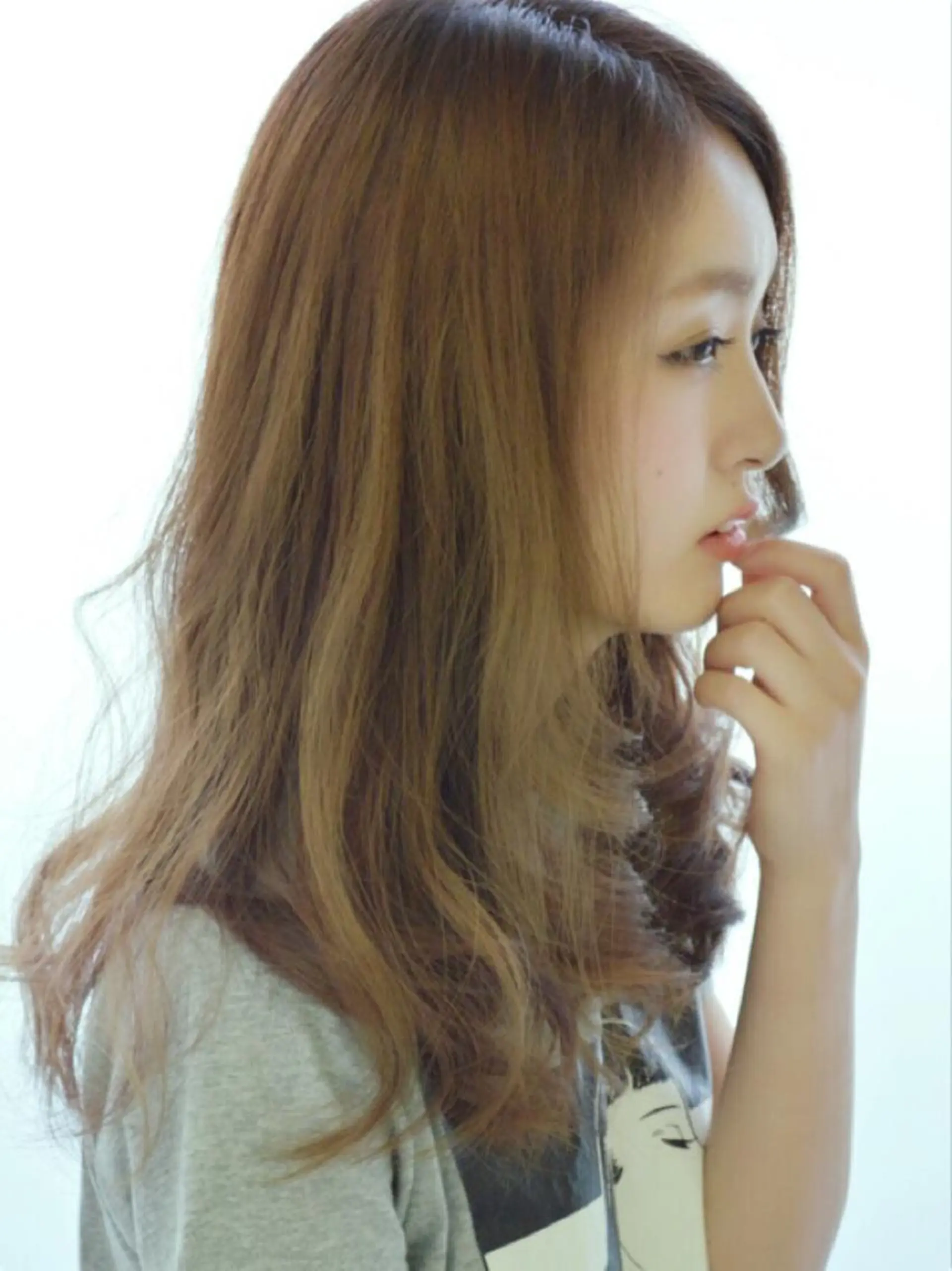 セミロング ロング カラー パーマ ベージュカラー ブルーカラー ハイライトカラー ミント オリーブカラー 青木 茂樹⭐️ 透明感カラーのヘアスタイル