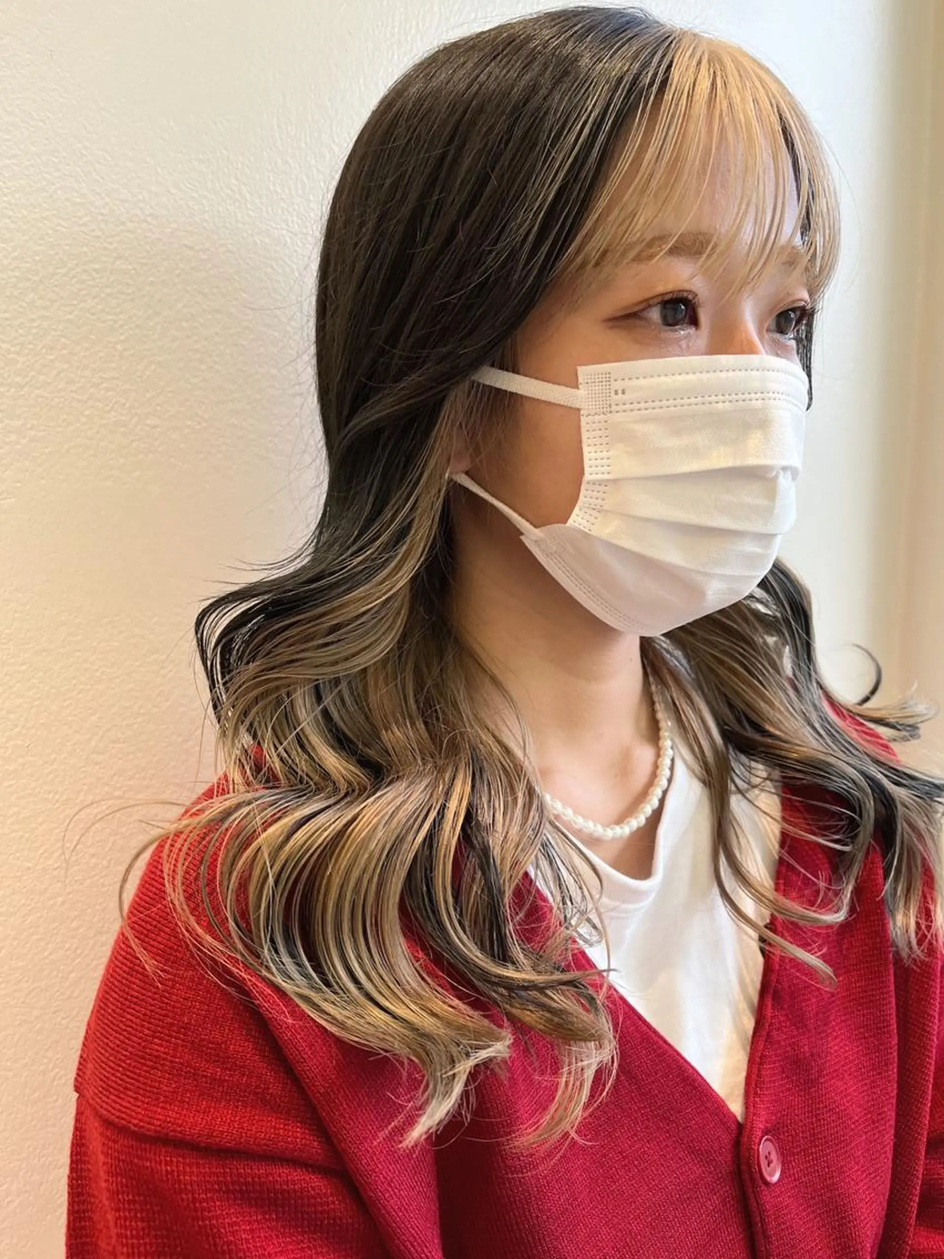 カラー ミストバング  フェイスフレーミング 村松萌/ レイヤーカットのヘアスタイル