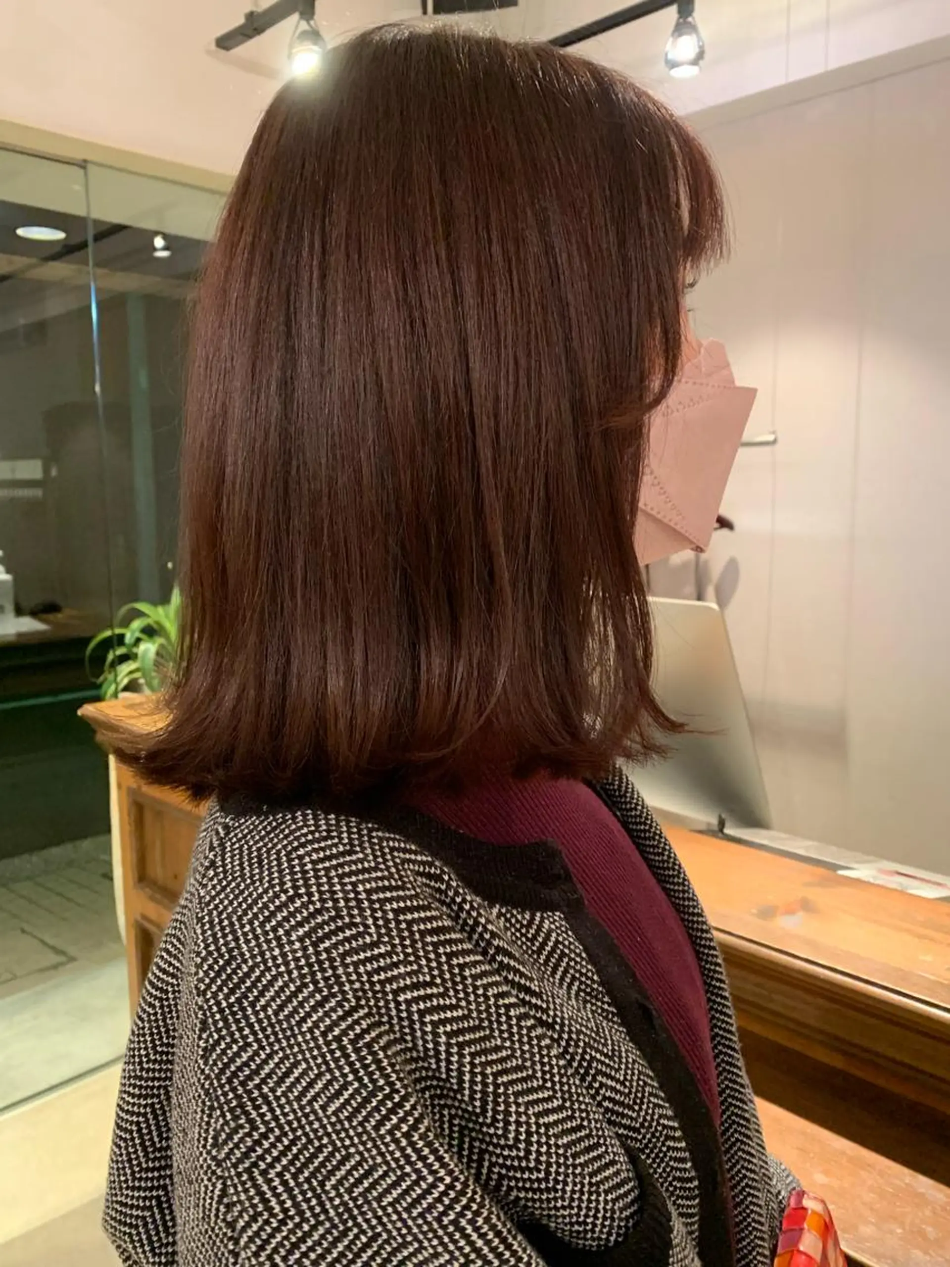 セミロング カラー 透明感/オリーブ/ グレージュ/YUKAのヘアスタイル