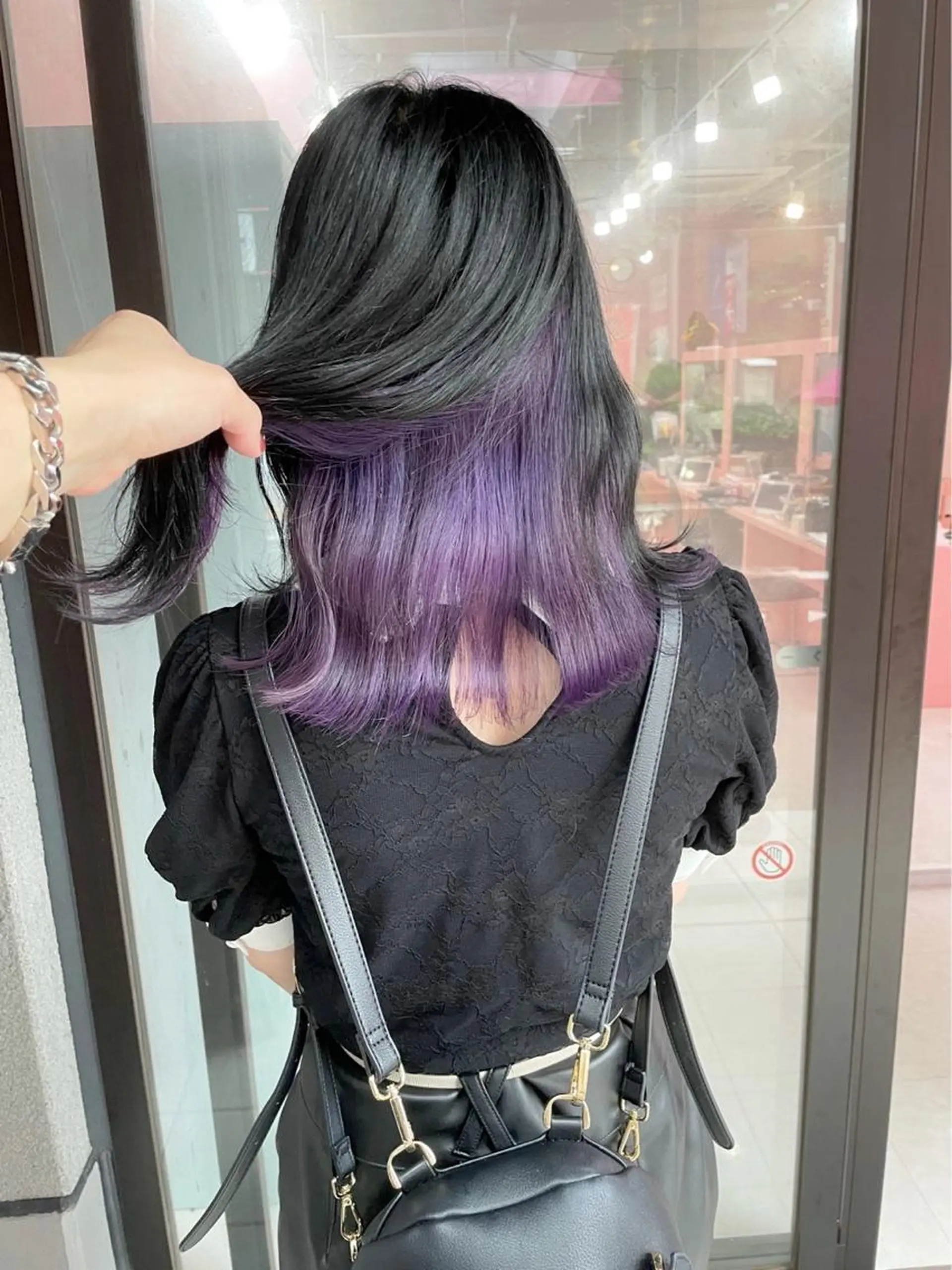 セミロング 🩶 ピンクカラー/ ブロンド🩶くるみのヘアスタイル