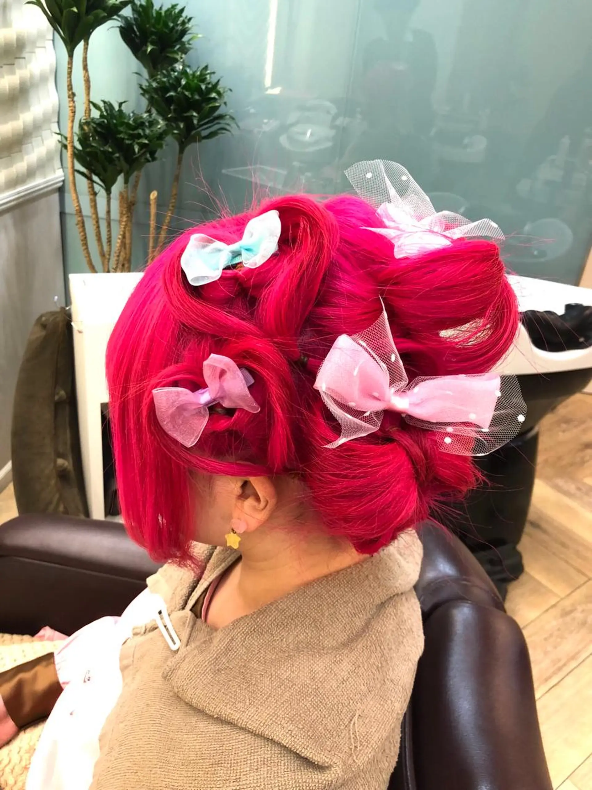 セミロング oluolu hairのヘアスタイル