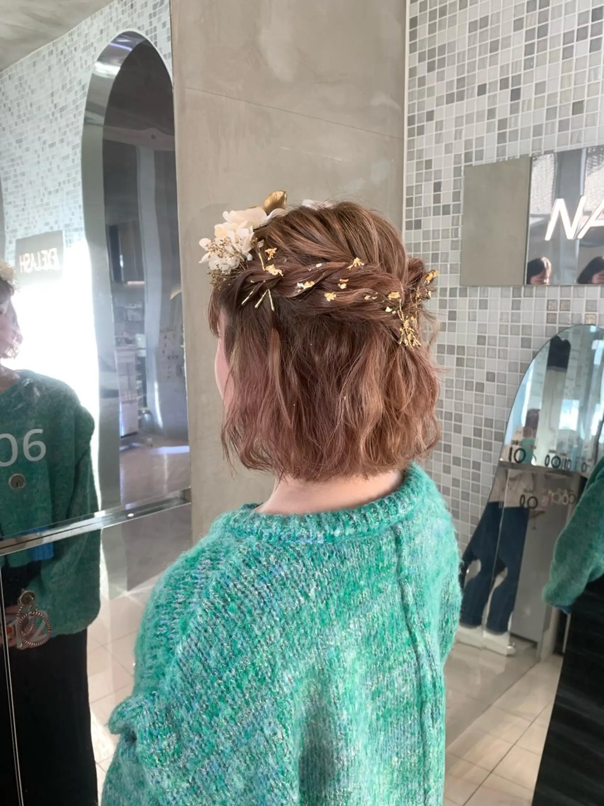 ショート カラー ヘアアレンジ ヘアセット bob/ aoiのヘアスタイル