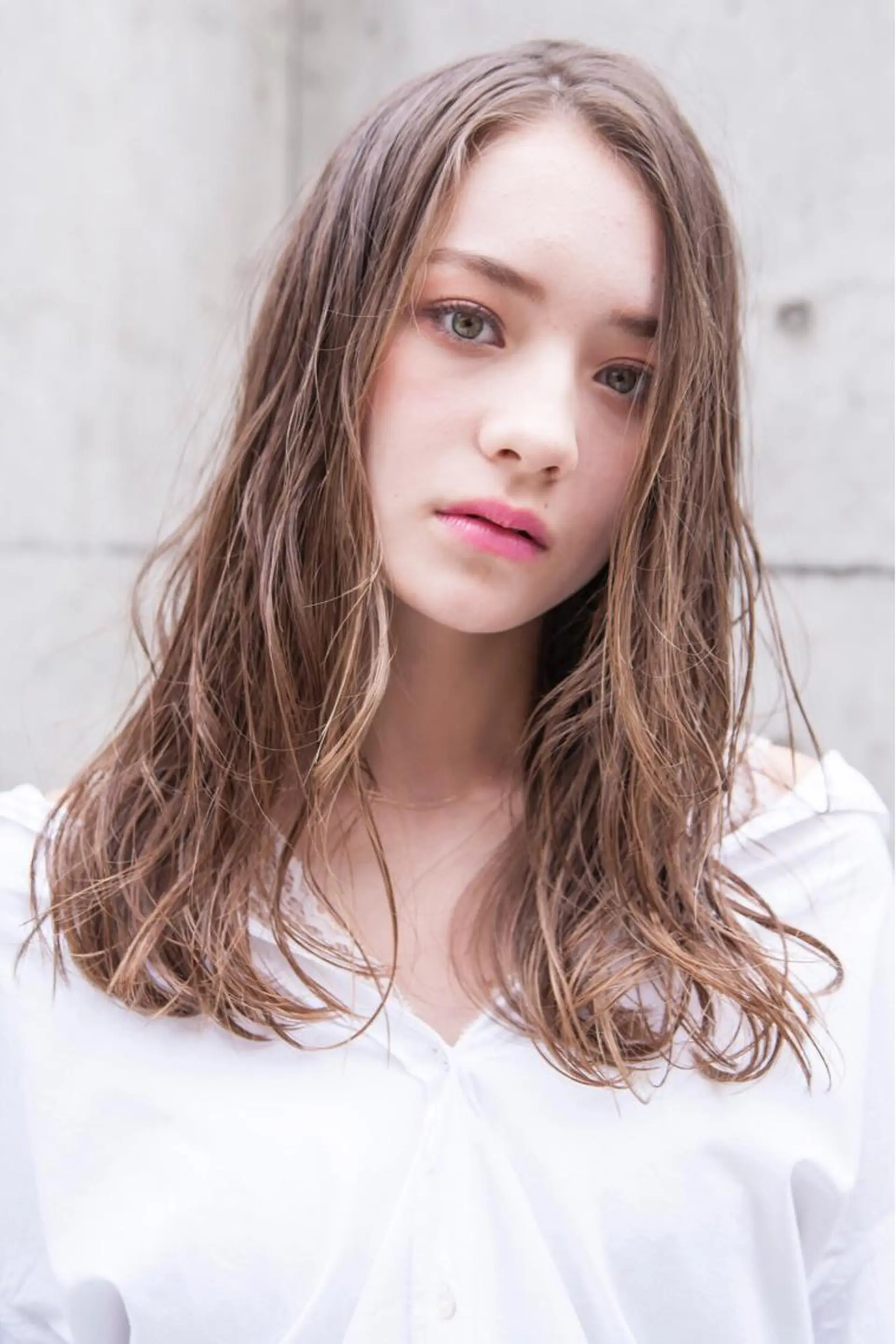 ミディアム カラー hao所属・西山 頌太のヘアスタイル