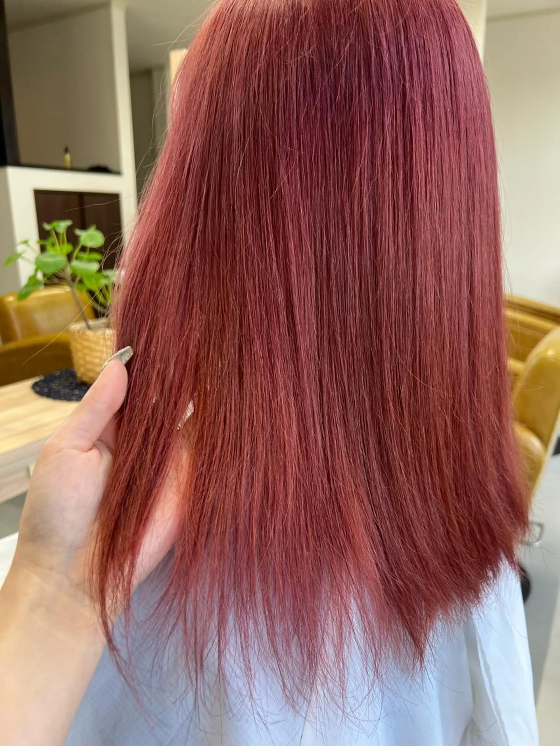 ミディアム ヘアカラー 松本 菜那のヘアスタイル