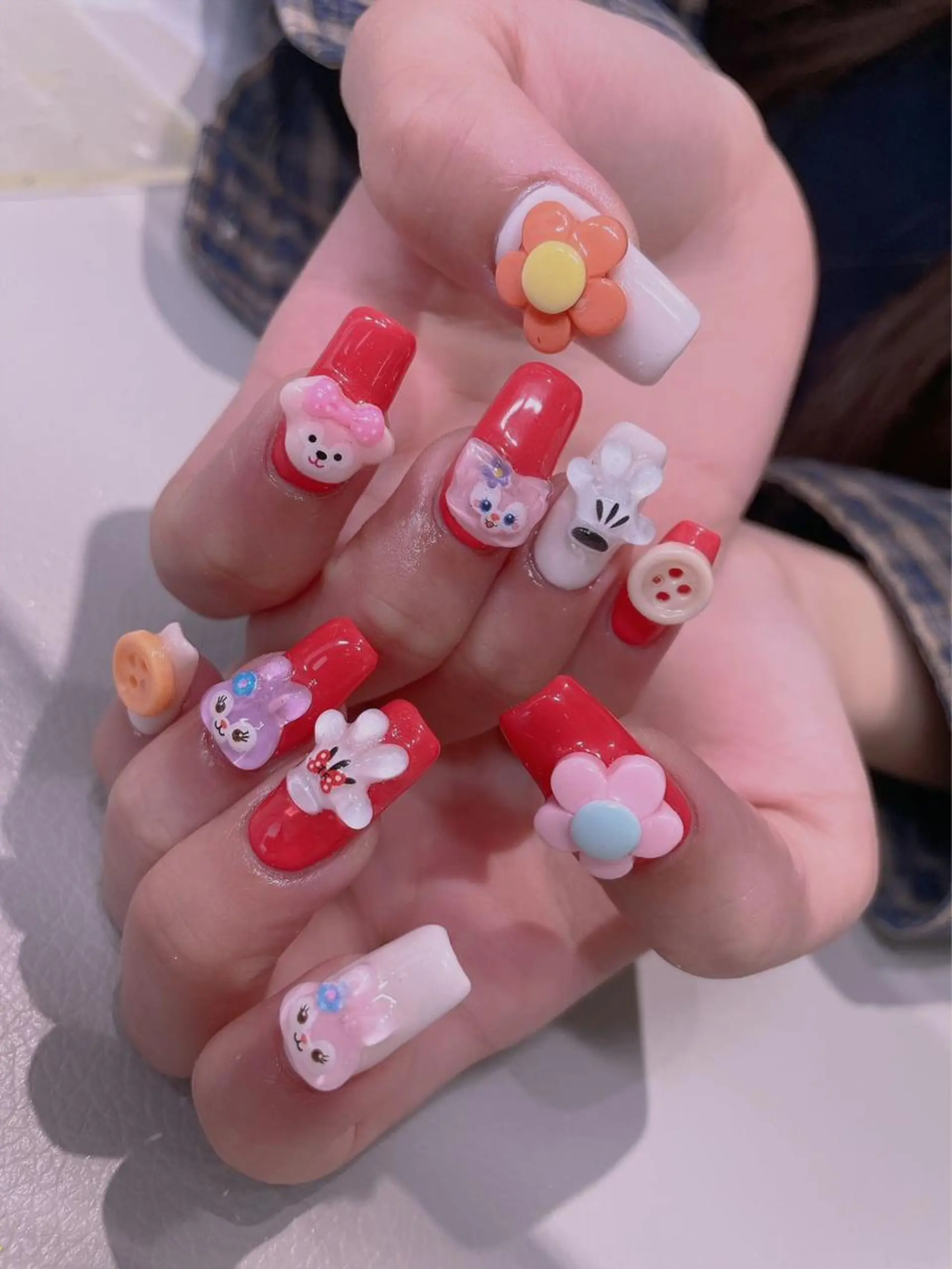 ネイル エムズ ハヤシのネイルデザイン