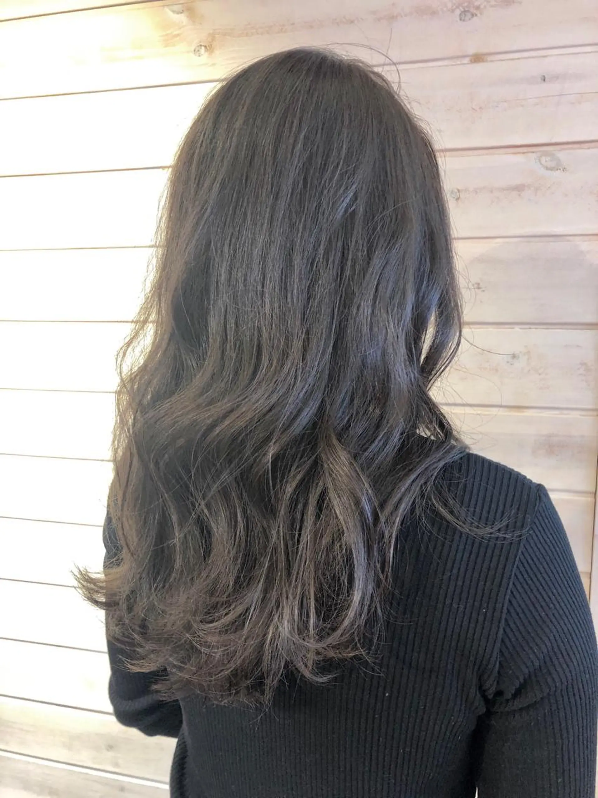 ロング カラー さかい なつみのヘアスタイル