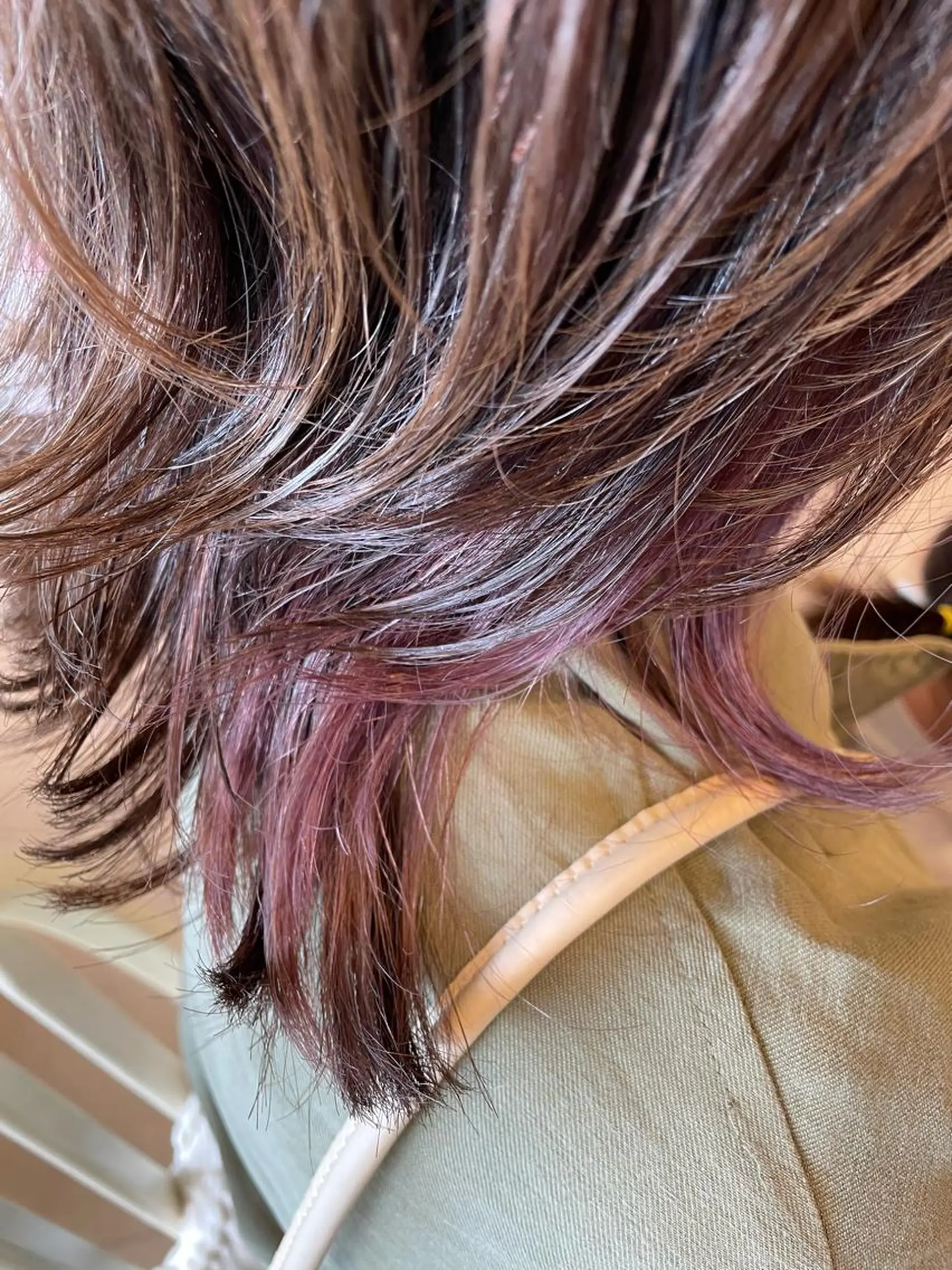 セミロング カラー ブリーチ ピンクカラー 美容室 Jフィドルファドル所属・わきた かずなのヘアスタイル