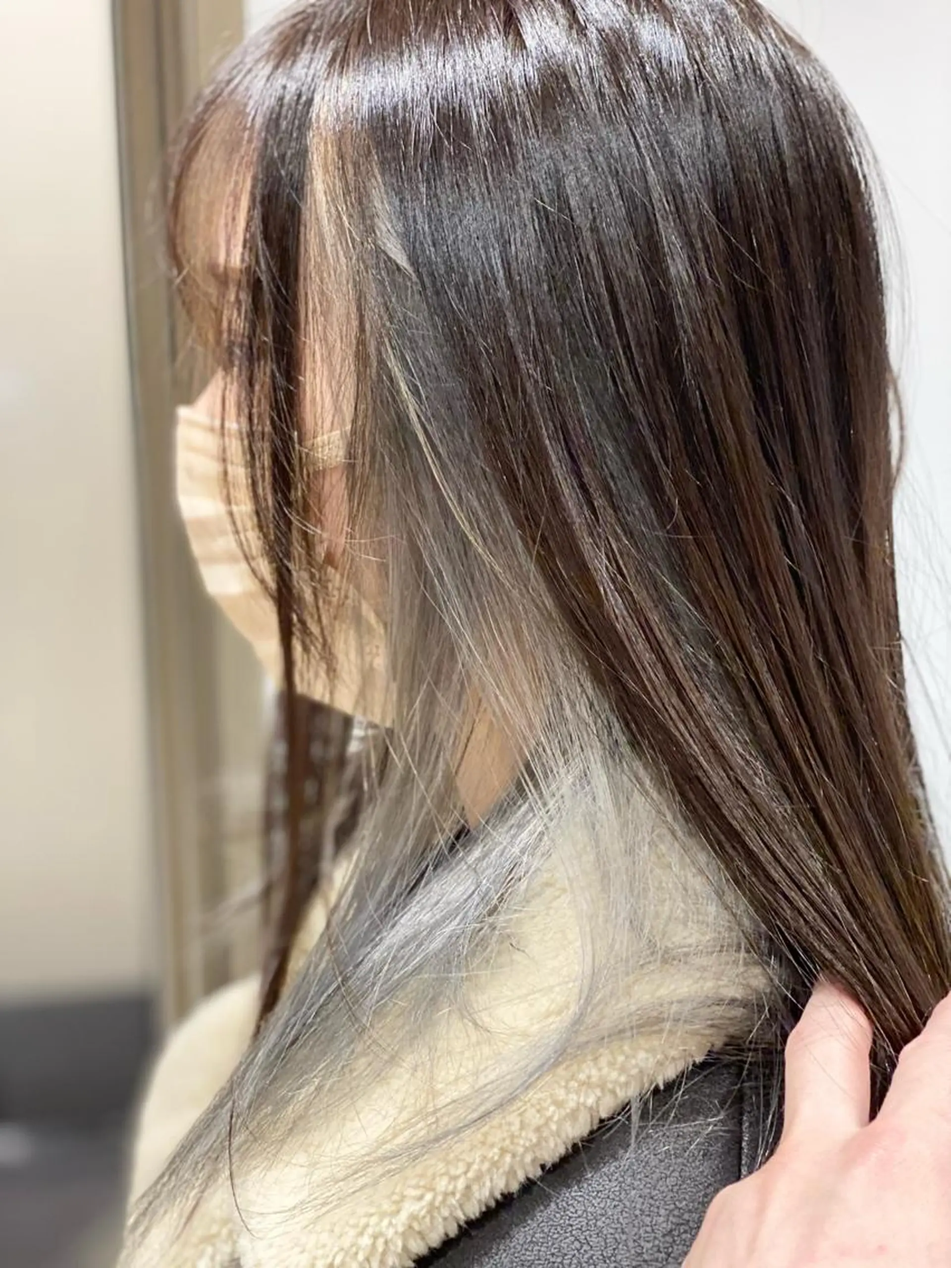 ミディアム カラー ブリーチ インナーカラー カット ヘアカラー sweet  自由が丘所属・髪質改善推し 巽のヘアスタイル