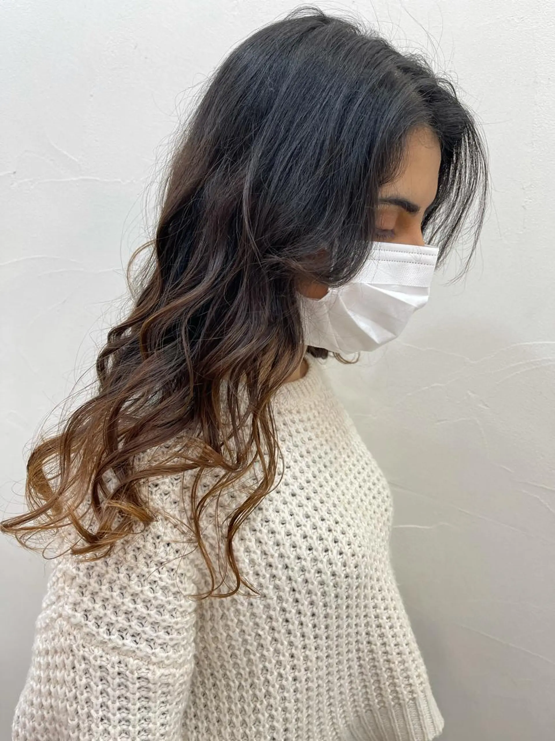 ロング 顔まわりレイヤー/ bob及川亜沙美のヘアスタイル