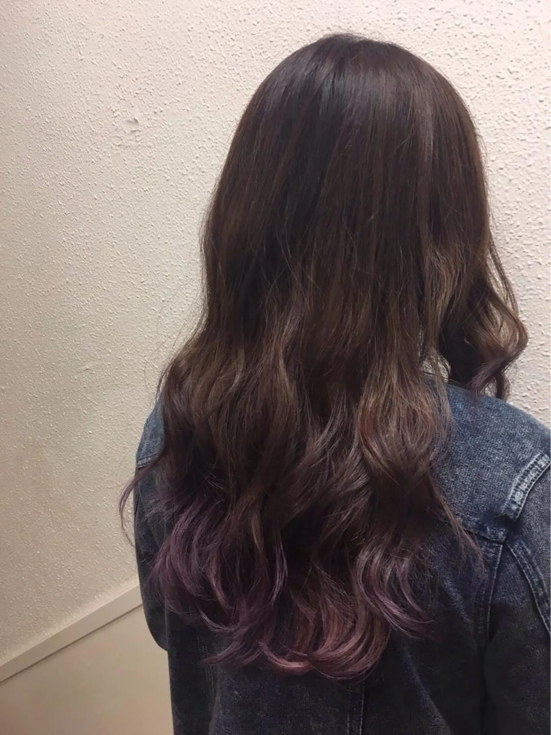 ロング カラー ラベンダーカラー にった みずきのヘアスタイル