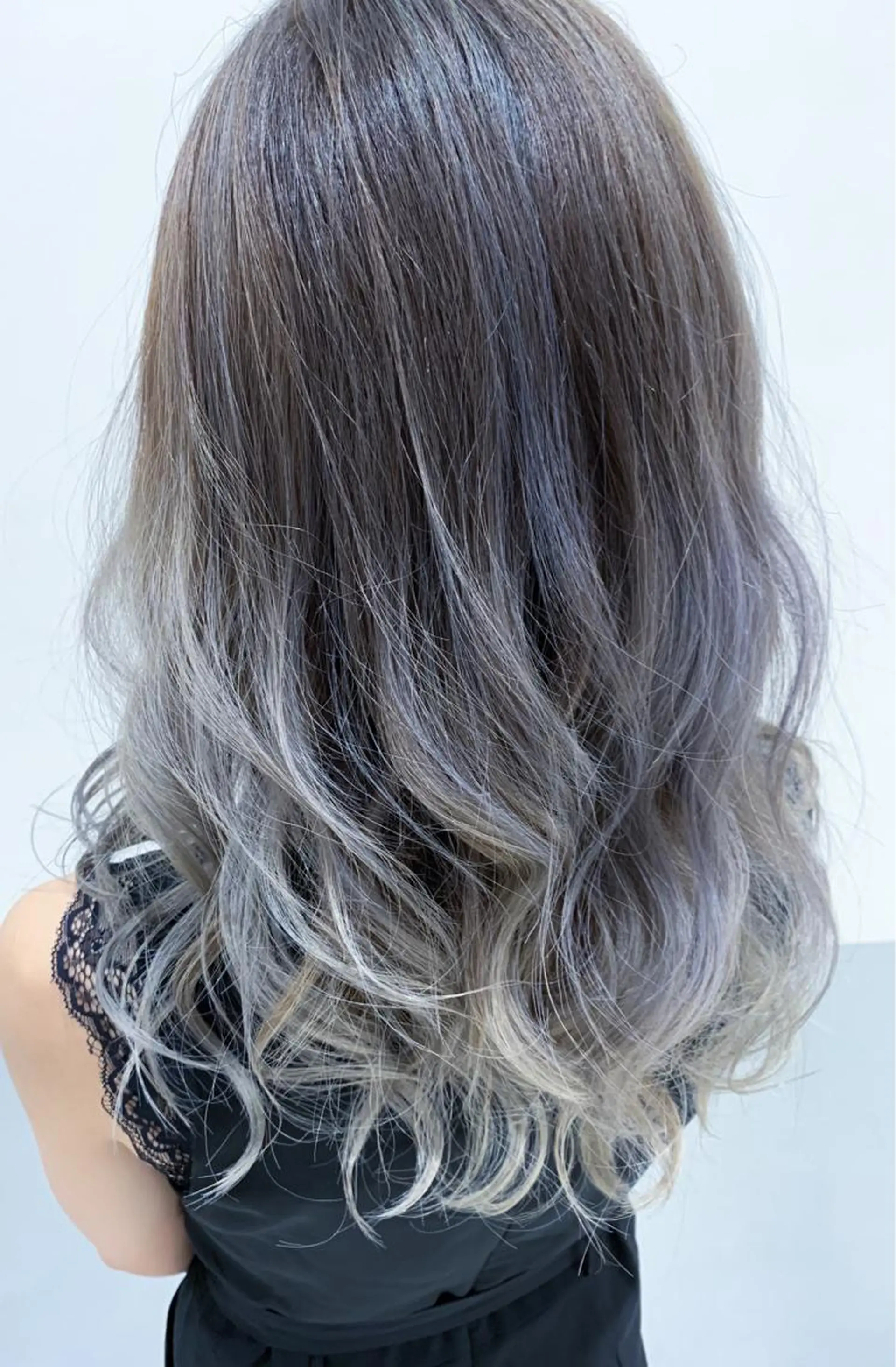 セミロング カラー 小島 脩のヘアスタイル