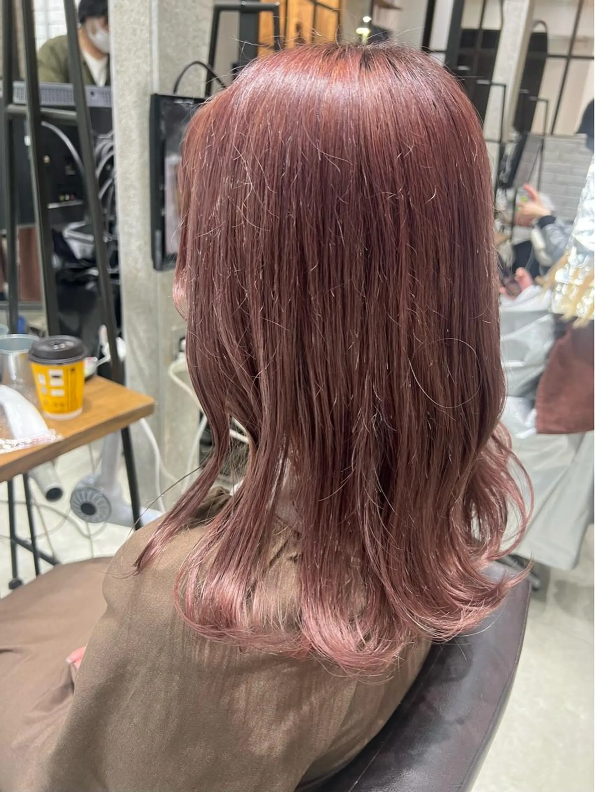 ミディアム カラー ベージュカラー ブリーチ ピンクカラー ピンクベージュ ヘアカラー 🌿ニュアンス/髪質 改善🌿Fukudaのヘアスタイル