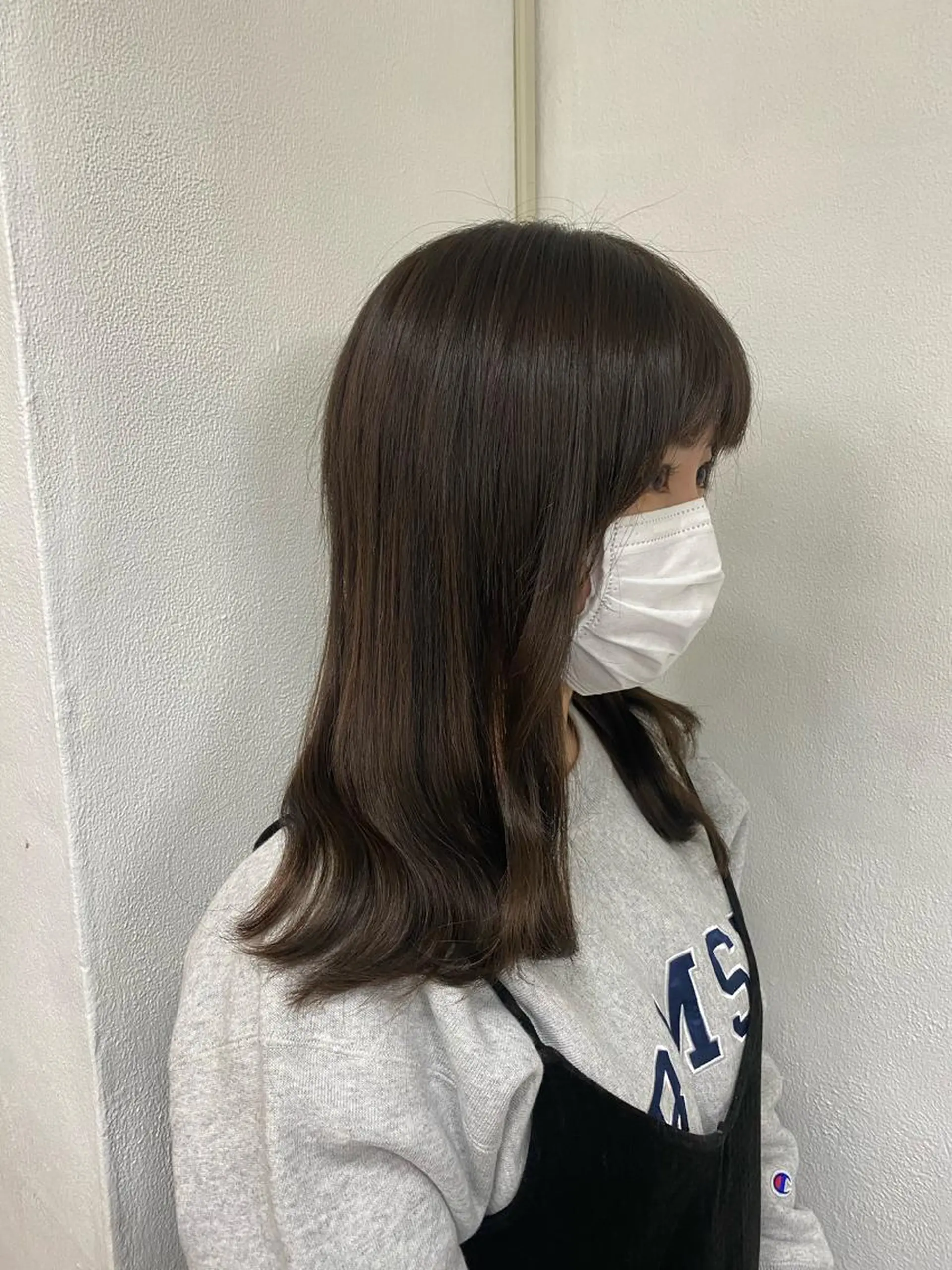 ミディアム カラー カット ヘアカラー エクステ レイヤーウルフ エクステ磯部のヘアスタイル