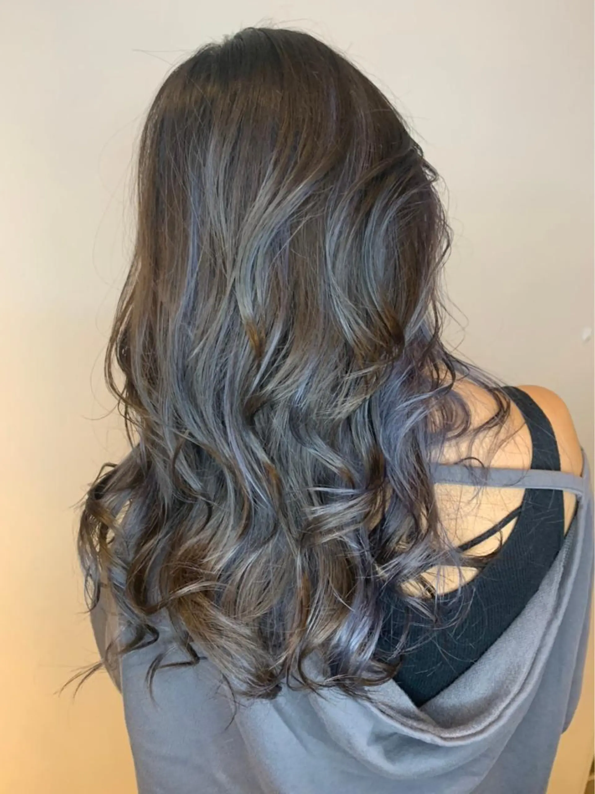 ロング カラー 韓国風・ブリーチなし ・あり後藤　一斗店長のヘアスタイル