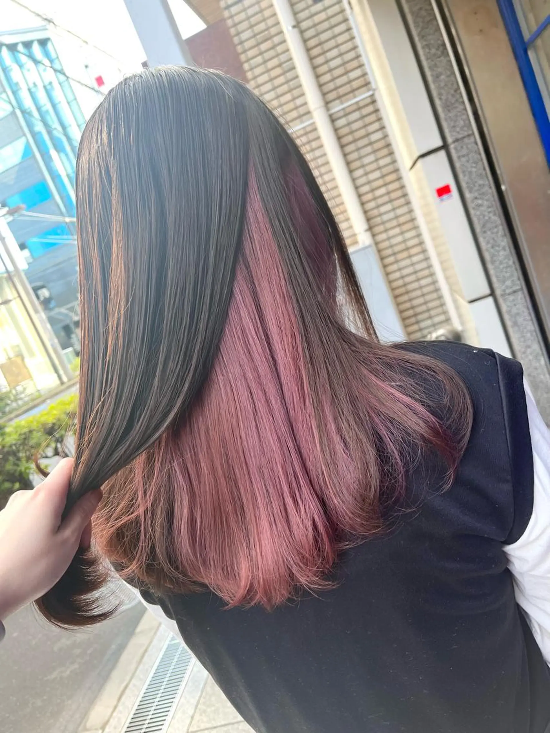 ロング カット ヘアカラー tomoka 推しカラーのヘアスタイル