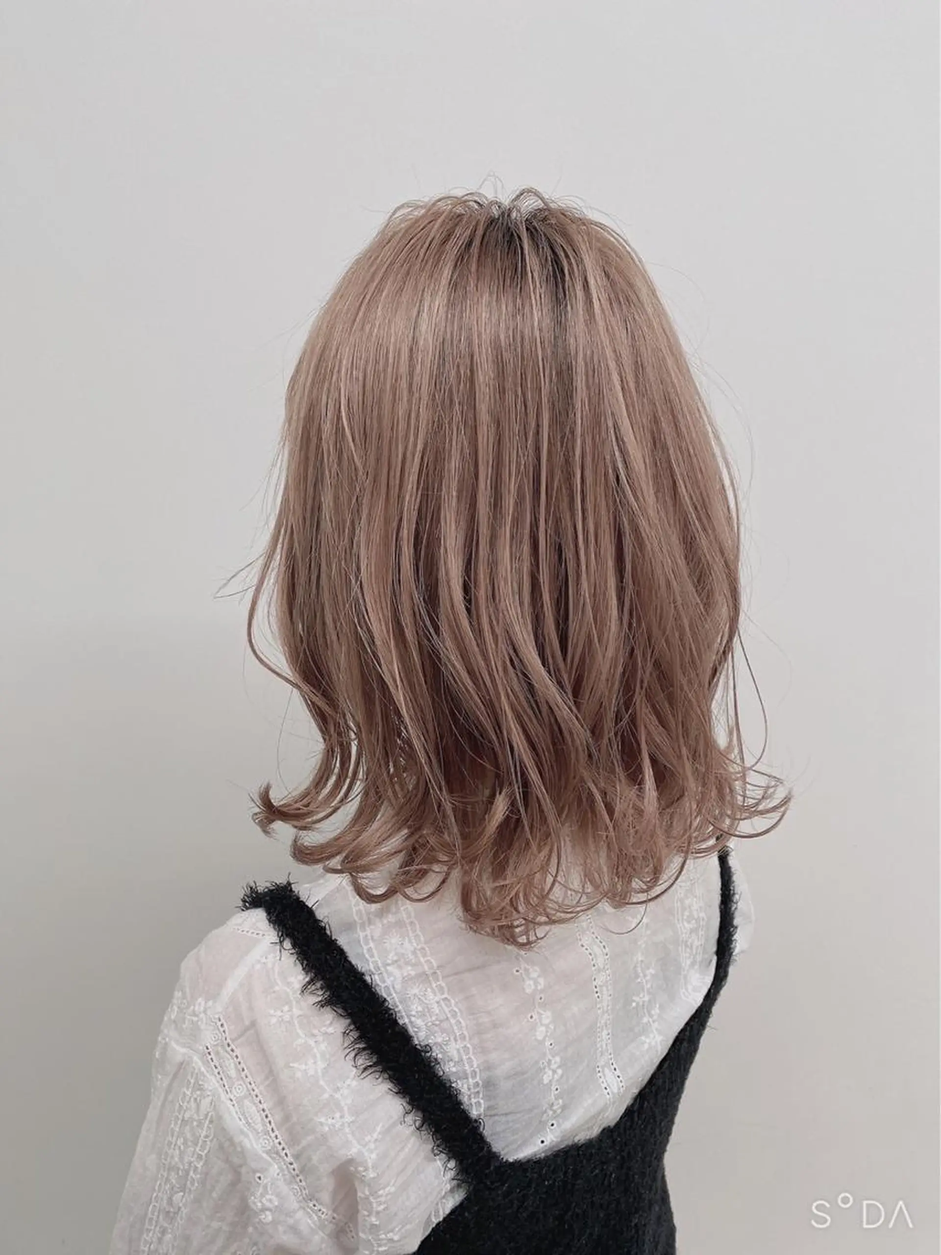 ミディアム メンズレディース お任せください伊織のヘアスタイル