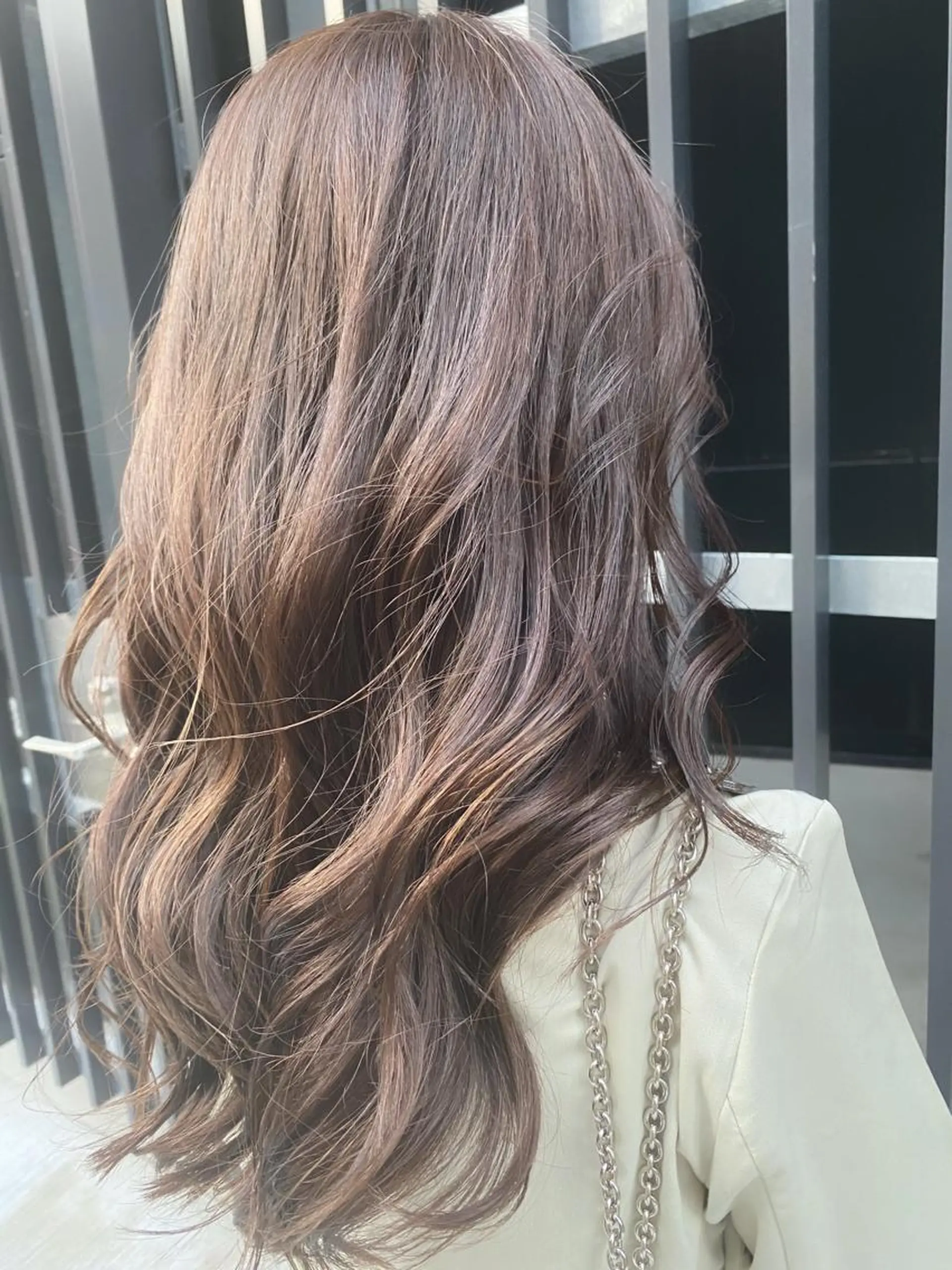 セミロング 北山 なるみのヘアスタイル