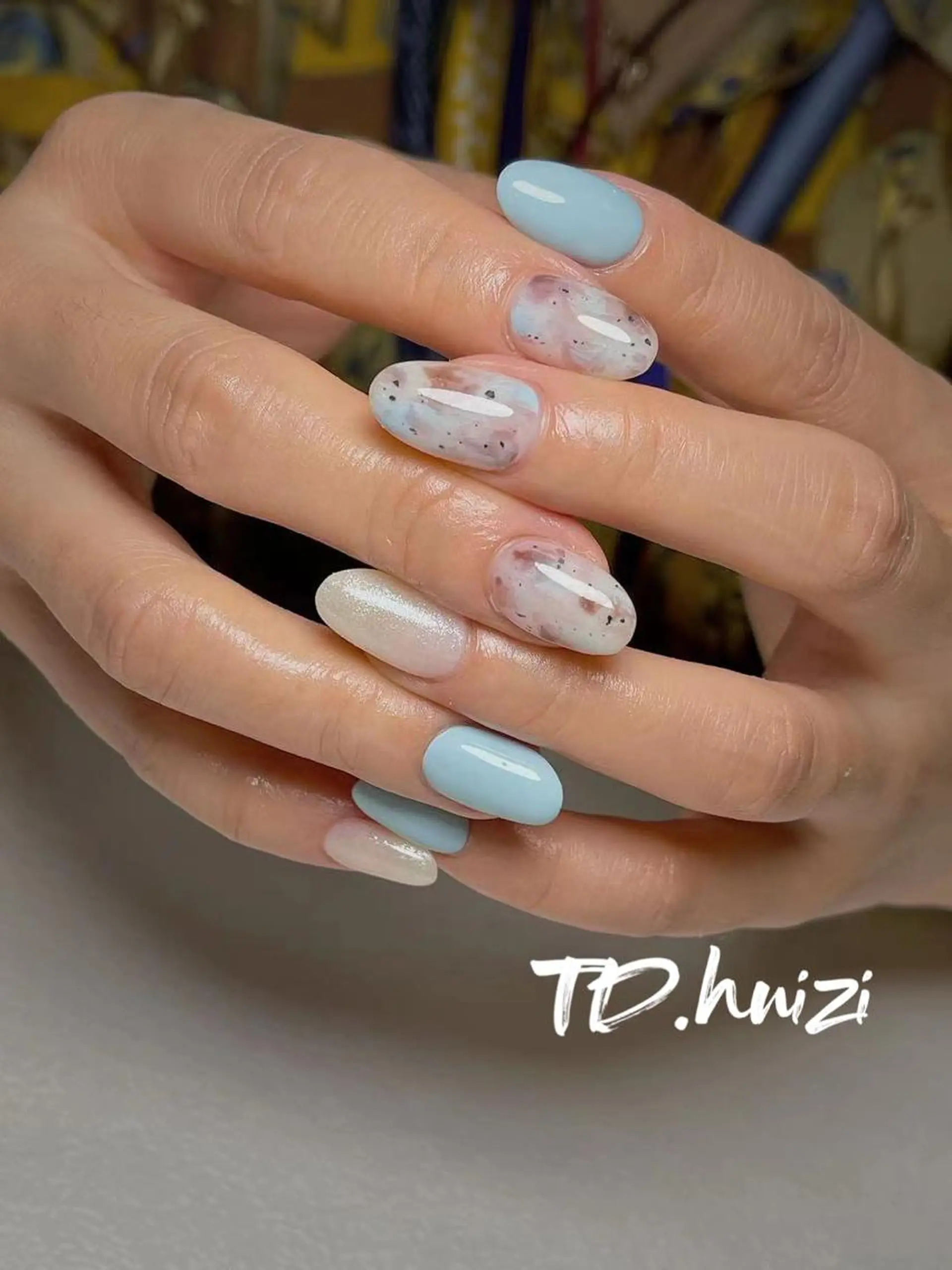 ミディアム めぐみのネイルサロン 惠のネイルデザイン