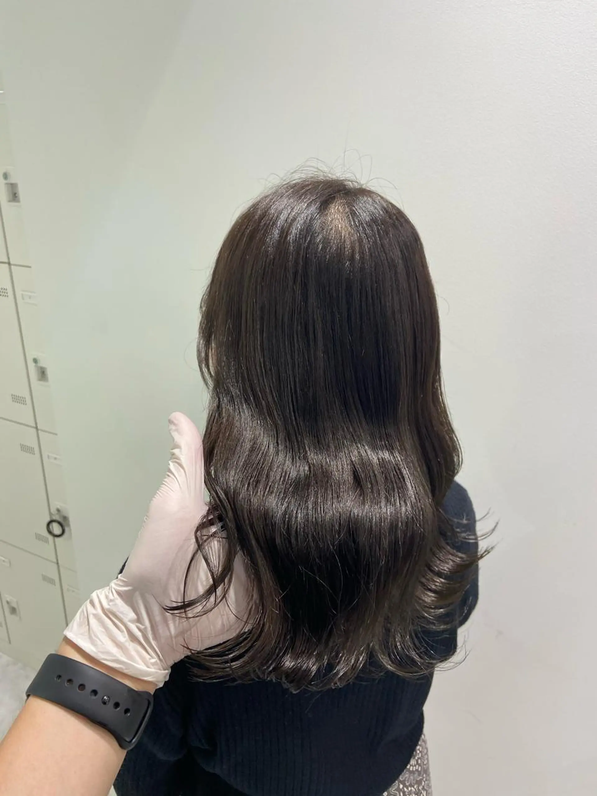 ミディアム カラー パーマ ヘアアレンジ ネイル マツエク・マツパ 韓国風ベージュ🤎 赤みなし🌿横浜🤎のヘアスタイル