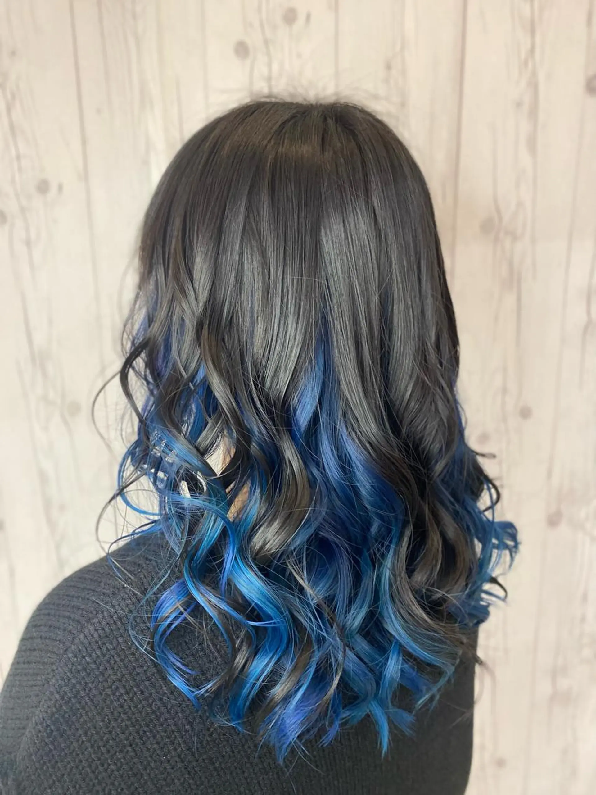 セミロング ヘアカラー ゆぴ☾‪/推しカラー /ハイトーンのヘアスタイル