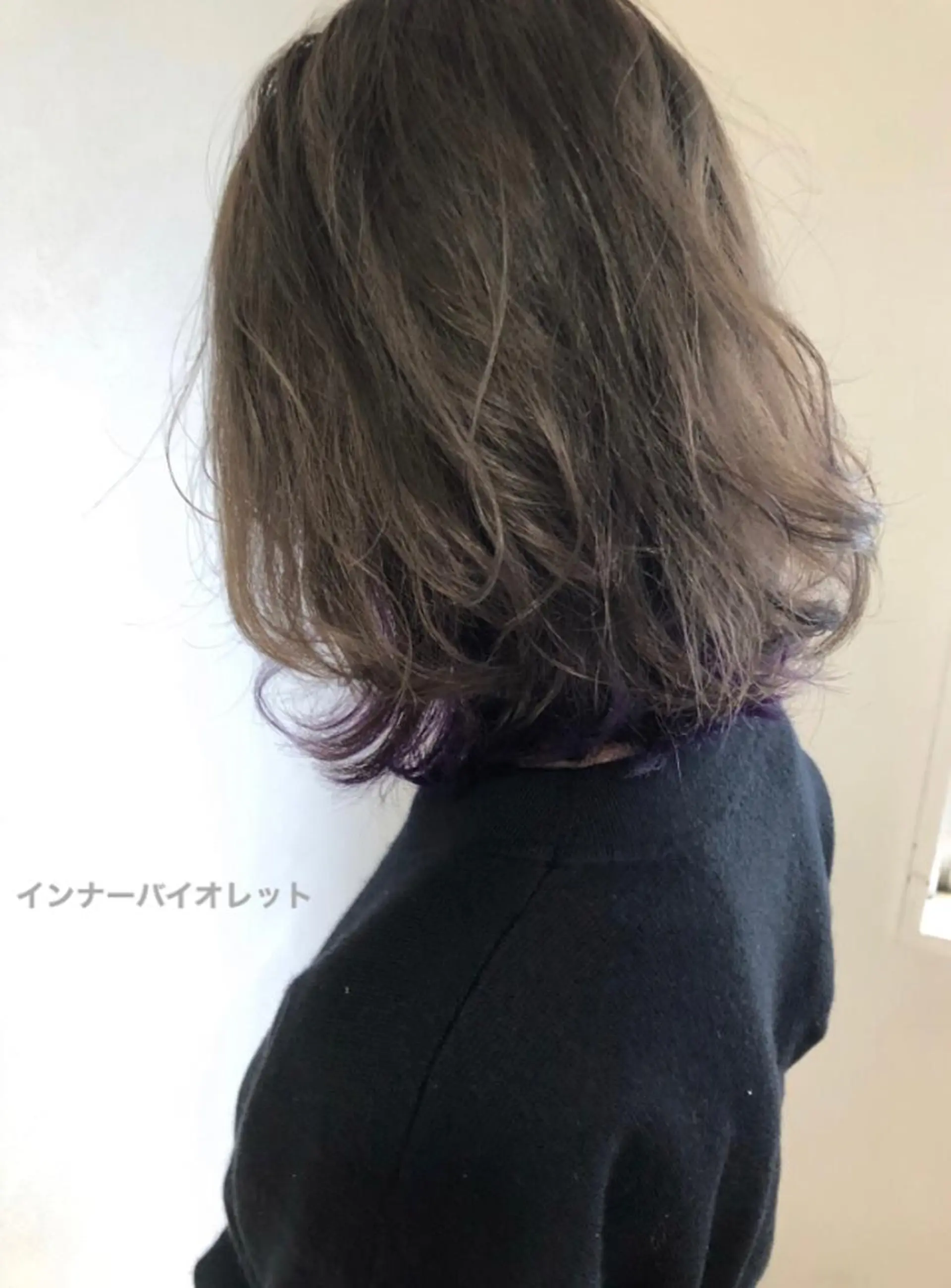 ミディアム カラー ベージュカラー フォギーベージュ バイオレットカラー ACRO梅田【アクロ】所属・縮毛矯正とカラーの人 倉友哉のヘアスタイル