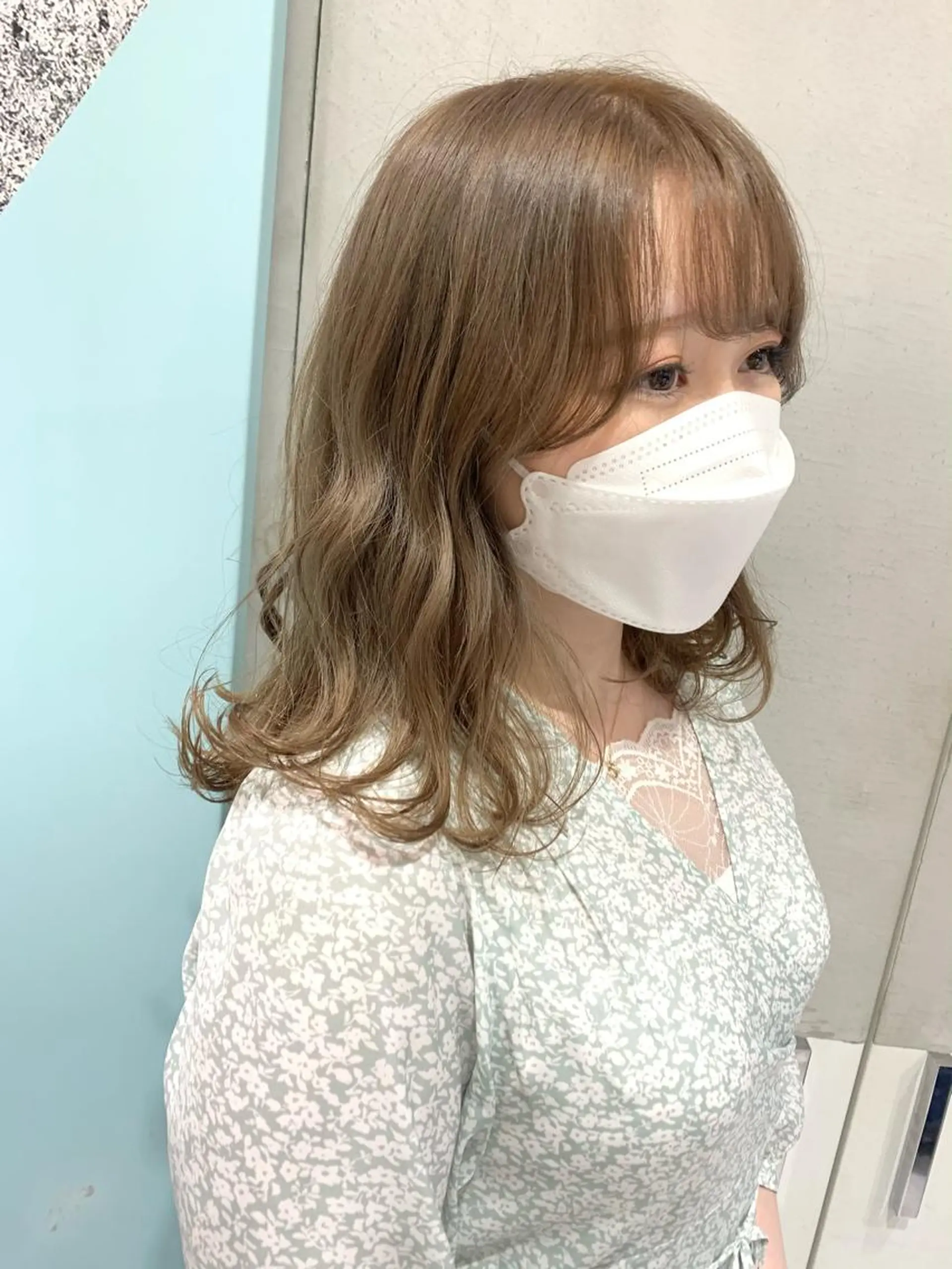 ミディアム カラー ヘアカラー minami🪷 暖色カラーのヘアスタイル