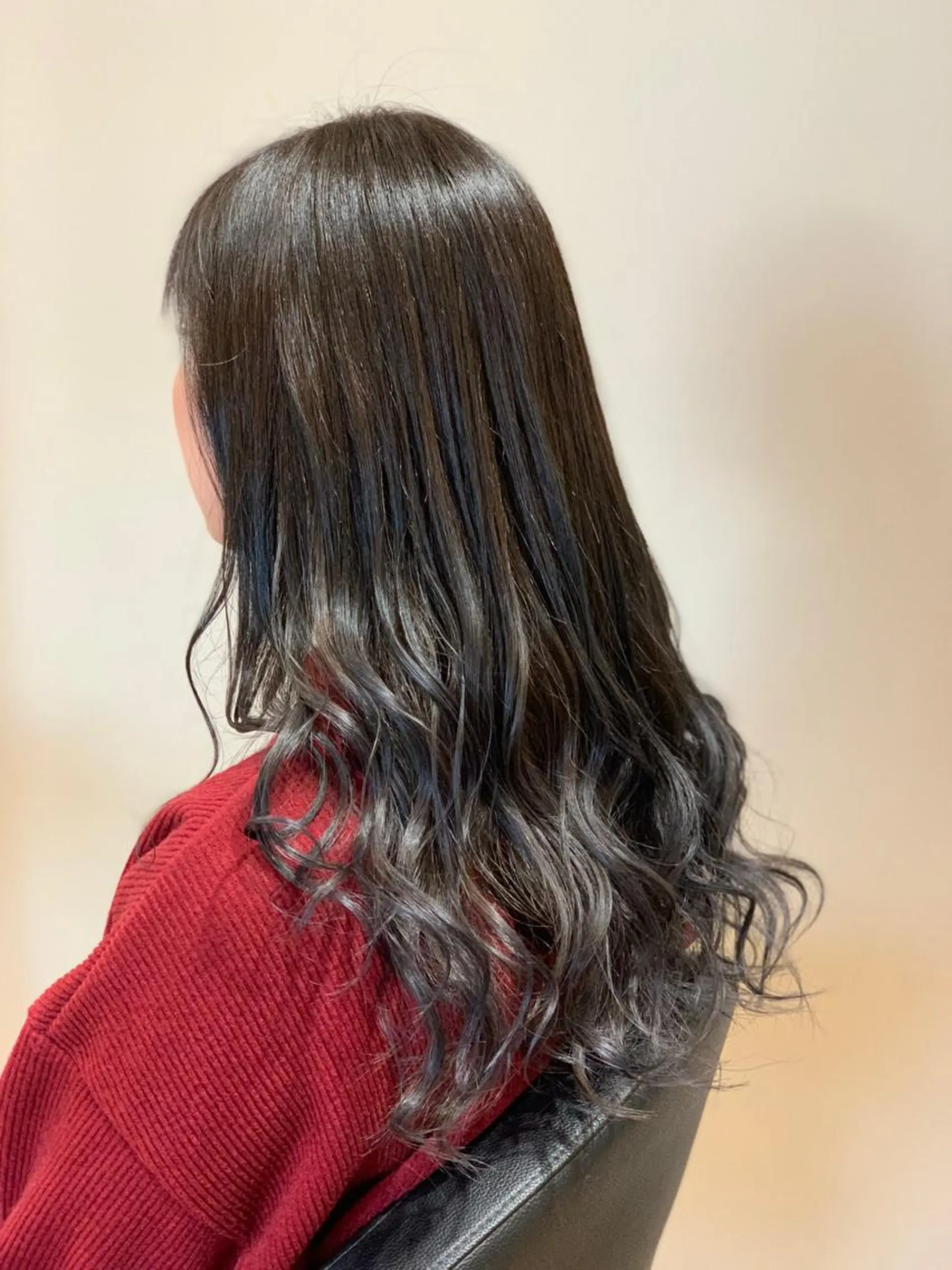 ロング カラー 関口 友行のヘアスタイル