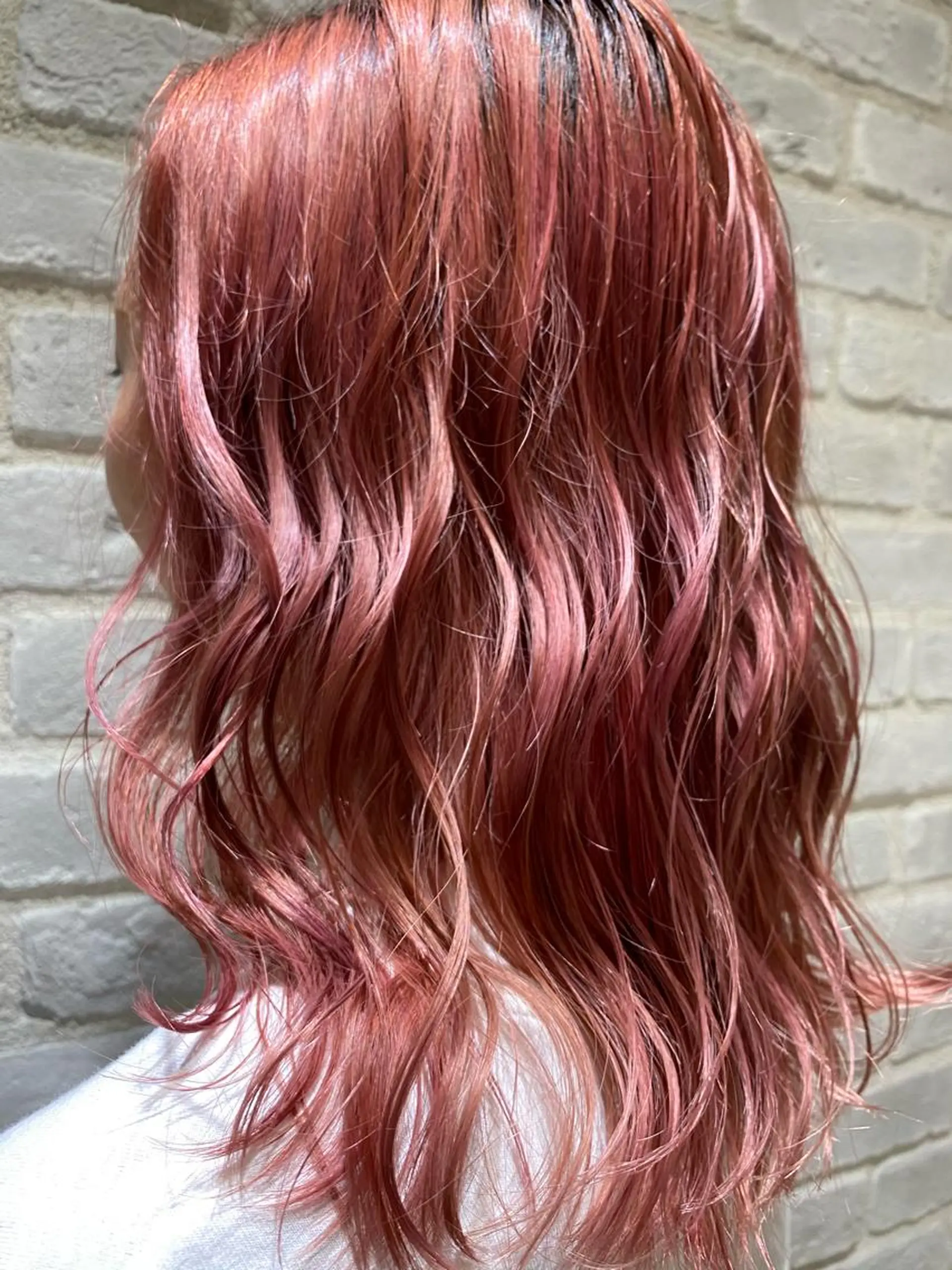 ミディアム カラー ピンクカラー TWIN【トゥイン】所属・👑似合わせレイヤー が好評👑佐久田のヘアスタイル