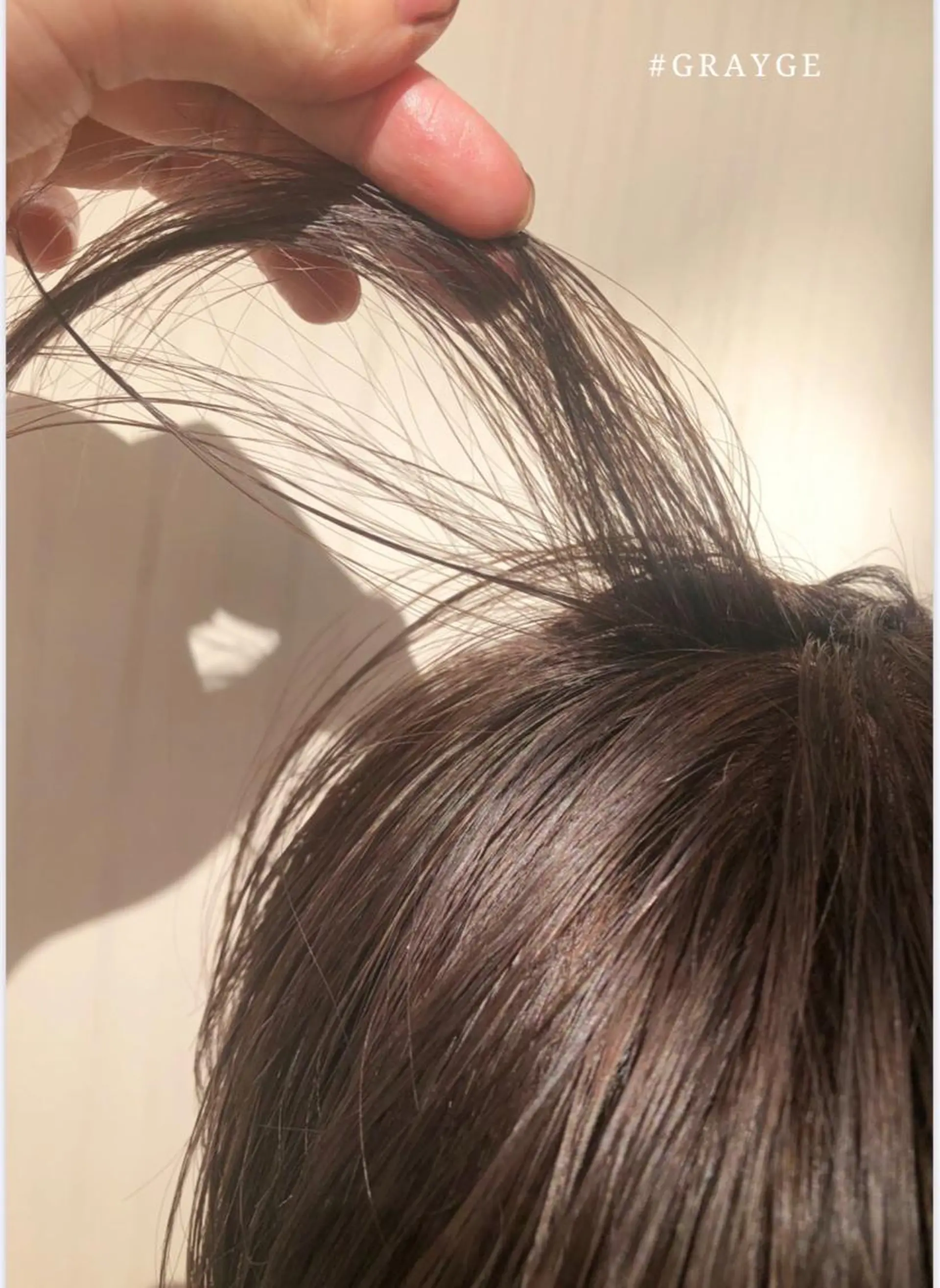 ショート ケアブリーチ/ エクステ/レイヤーのヘアスタイル