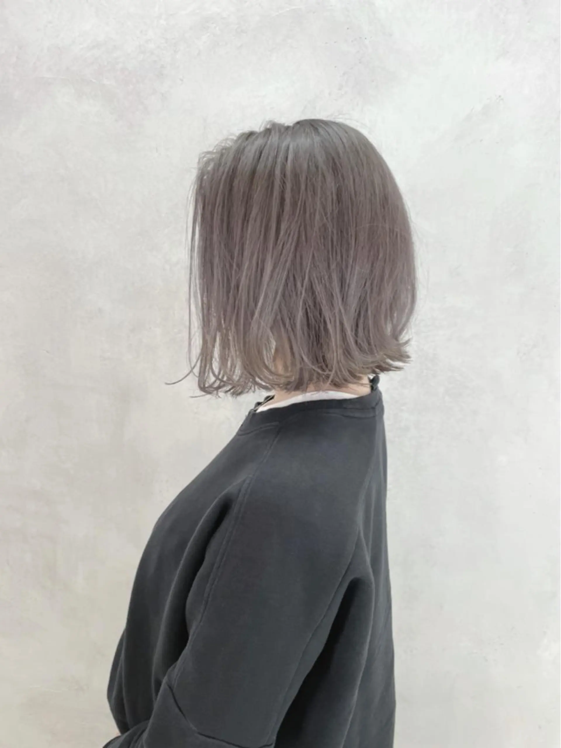 ミディアム カット ヘアカラー トリートメント 1日1名限定価格✂️ 髪質改善サロン代表谷のヘアスタイル