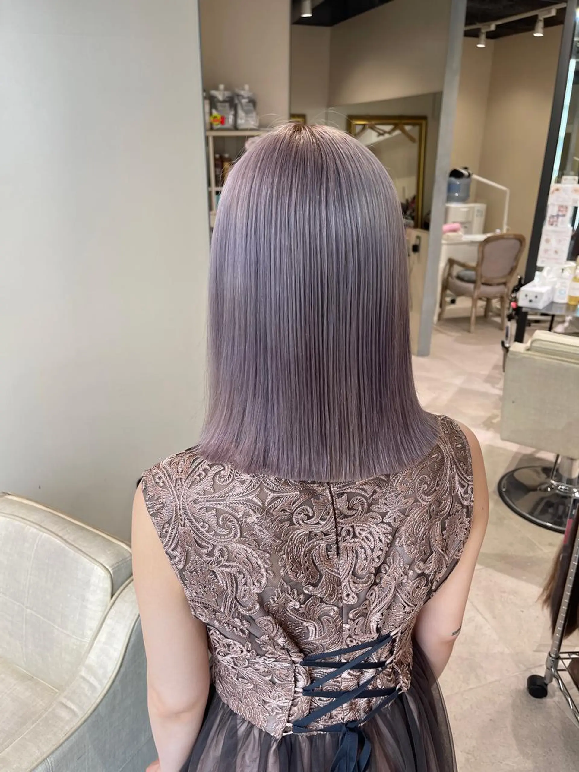 ミディアム カラー シールエクステ ブリーチ ケアブリーチ デザインカラー ハイトーンカラー ヘアカラー トリートメント 渋谷🤍ブリーチの神 🤍Yudaiのヘアスタイル