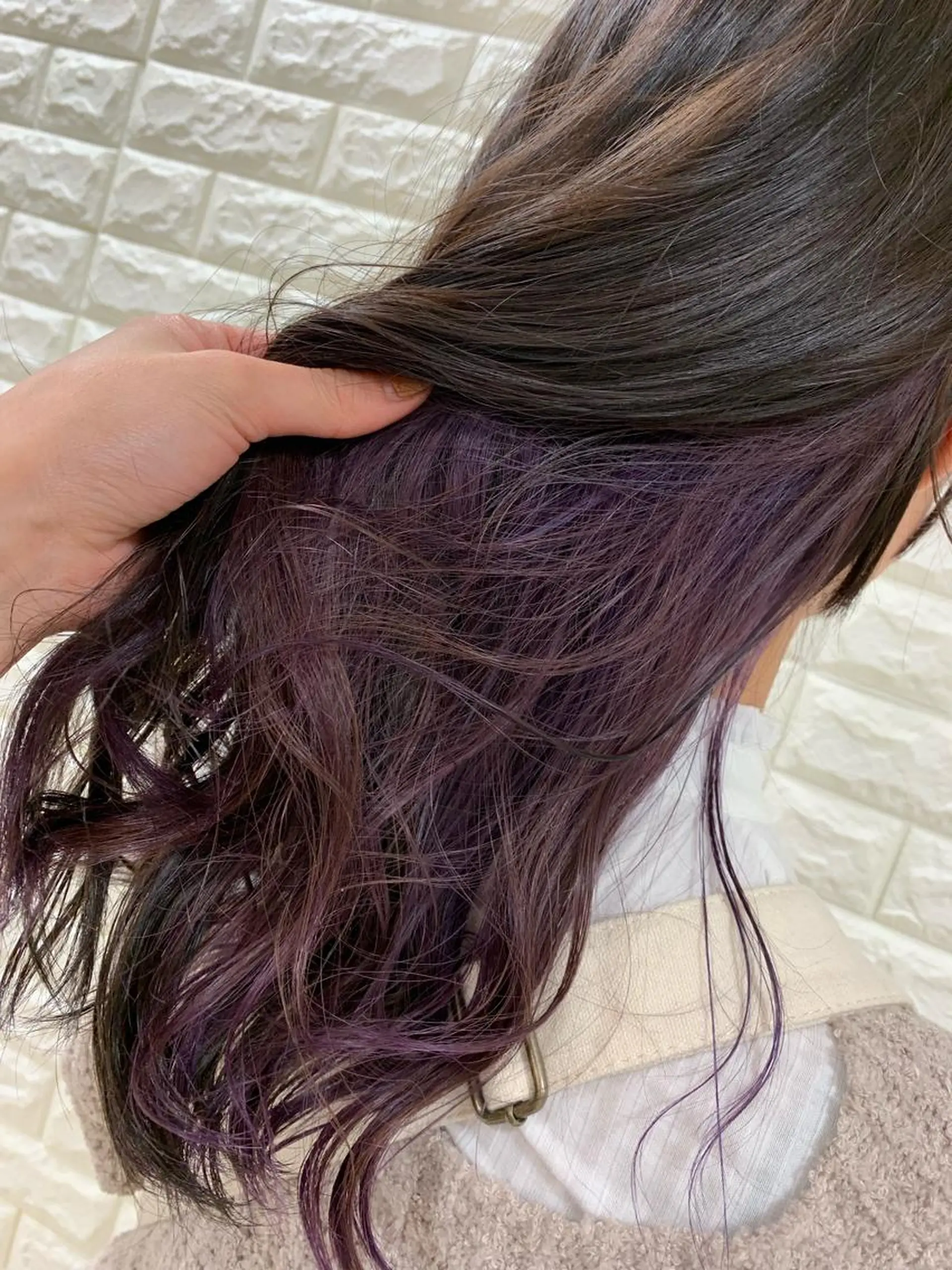 ロング カラー ヘアカラー ヘッドスパ 顔まわりカット✄ ベージュカラー🧸のヘアスタイル