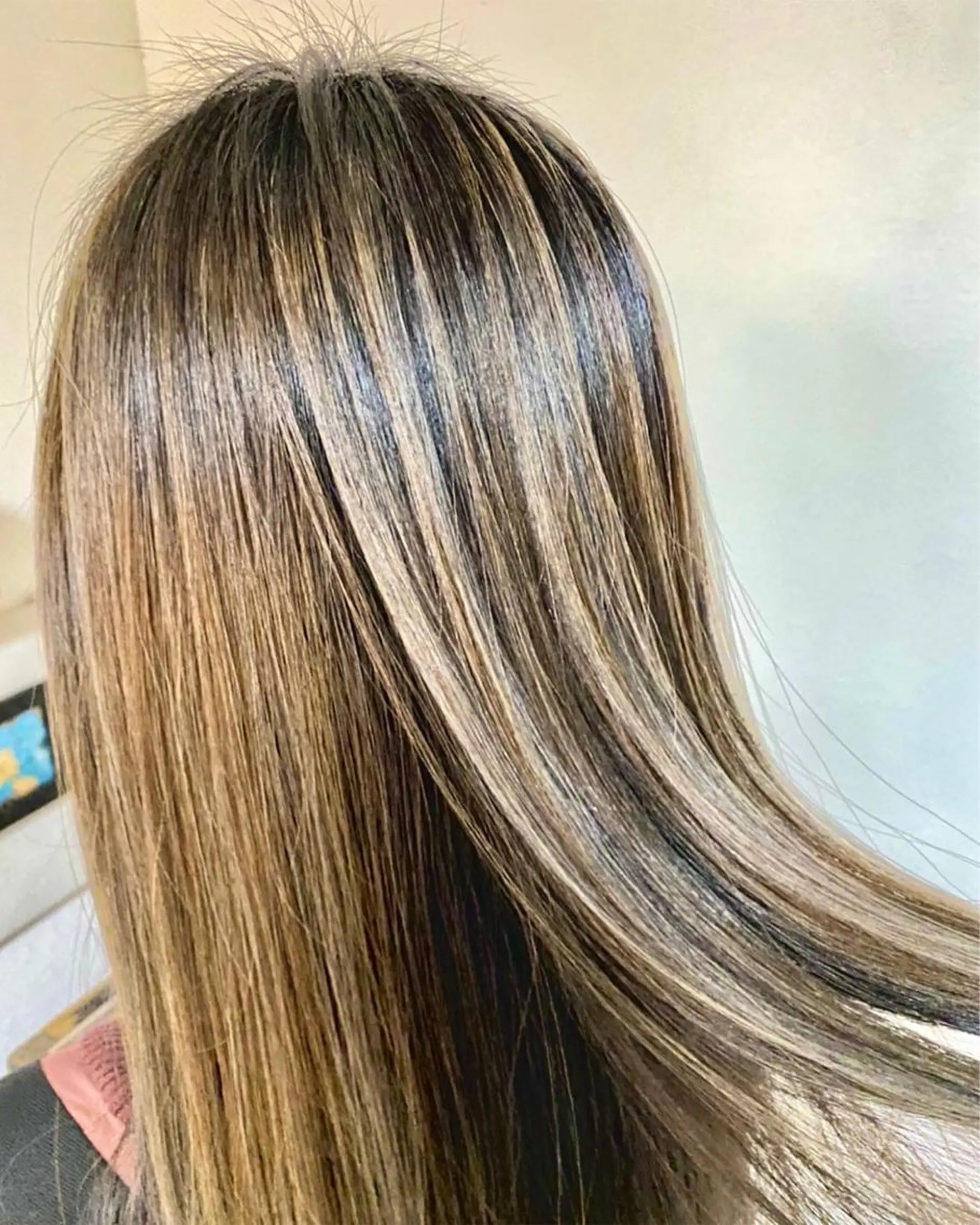 ロング カラー バレイヤージュ ハイライトカラー ハイライト レイヤーカット カット ヘアカラー トリートメント ACCUEILLIR 🦍溝口廉🦍のヘアスタイル