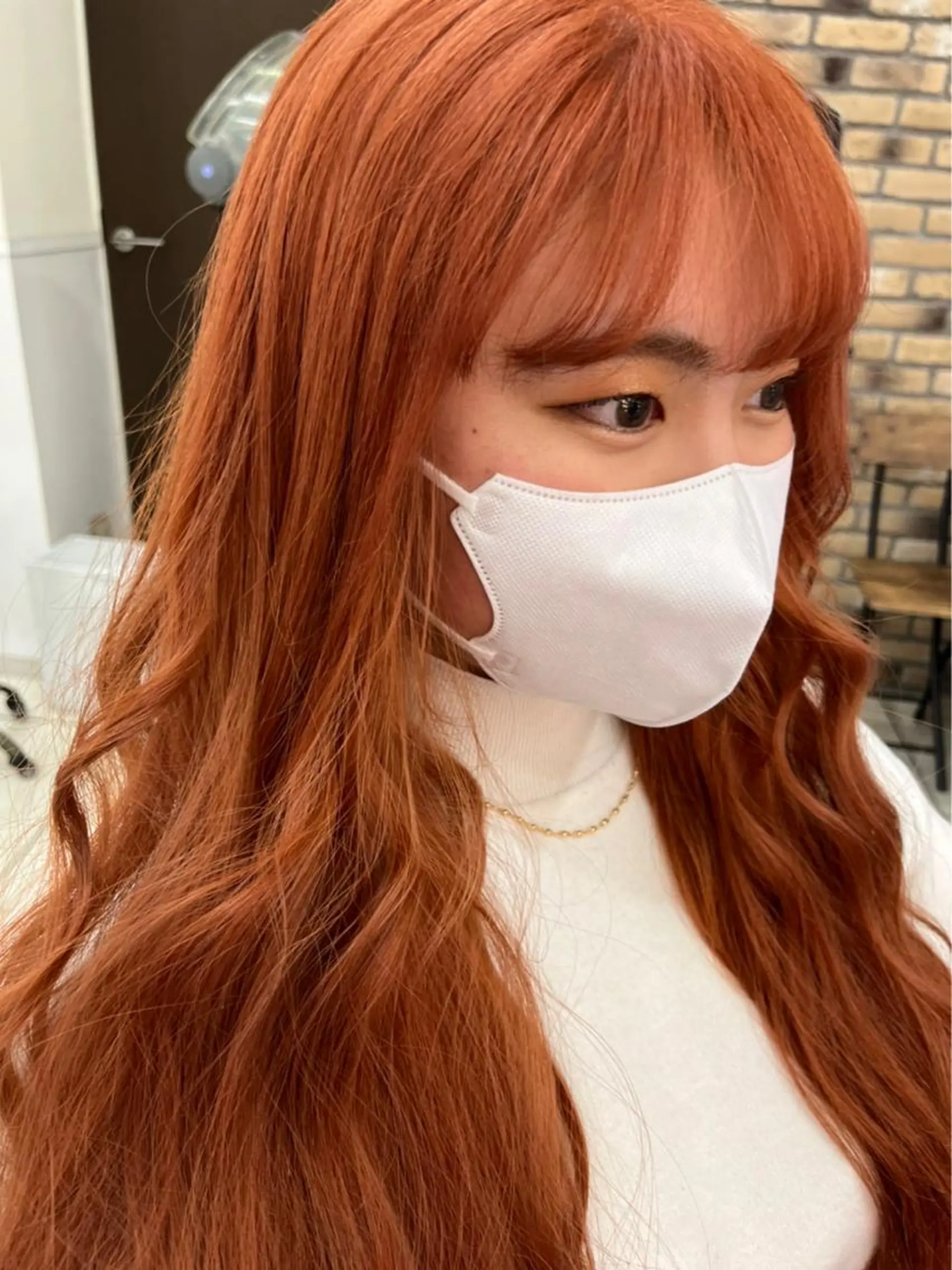 ロング カラー ヘアカラー トリートメント 羽エクステ🩷 🤍まき🤍のマツエク・マツパデザイン