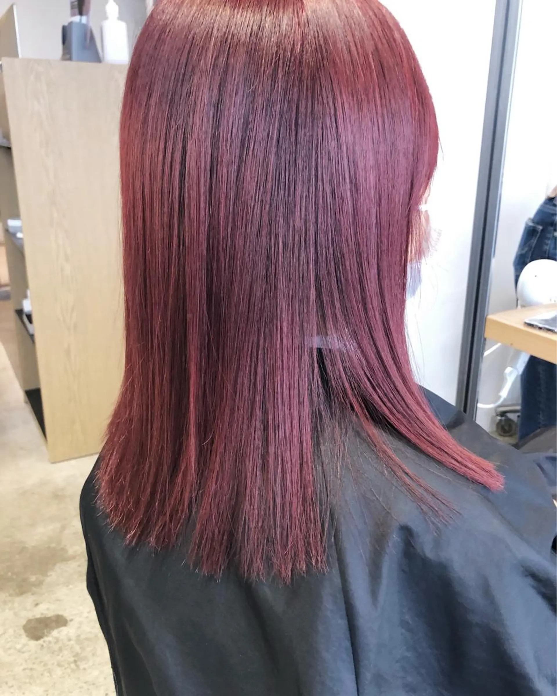 カラー 秋山 裕香のヘアスタイル